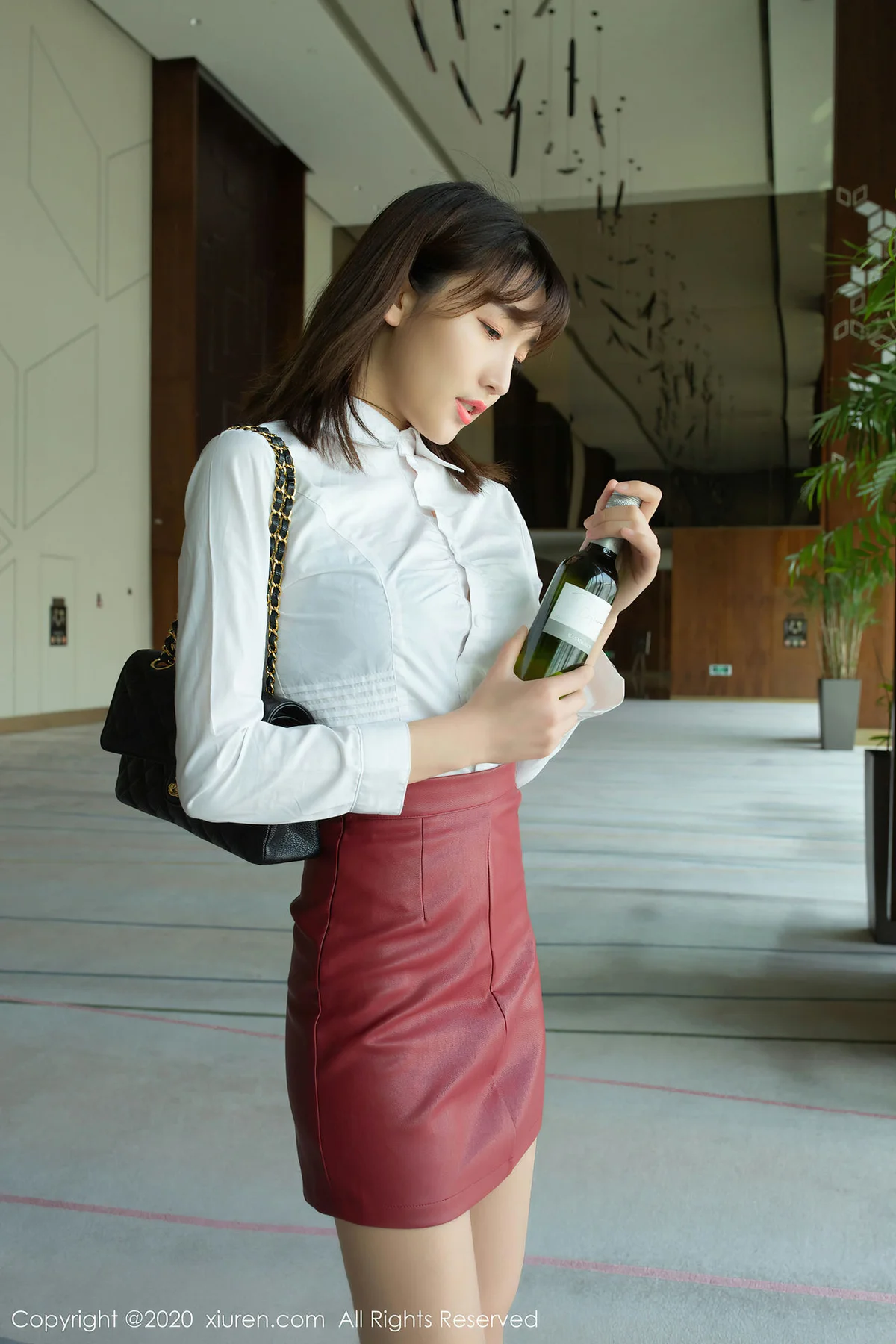 XiuRen 秀人 No.2393 酒后女孩皮裙 陆宣萱 乌镇太湖旅拍 - 72