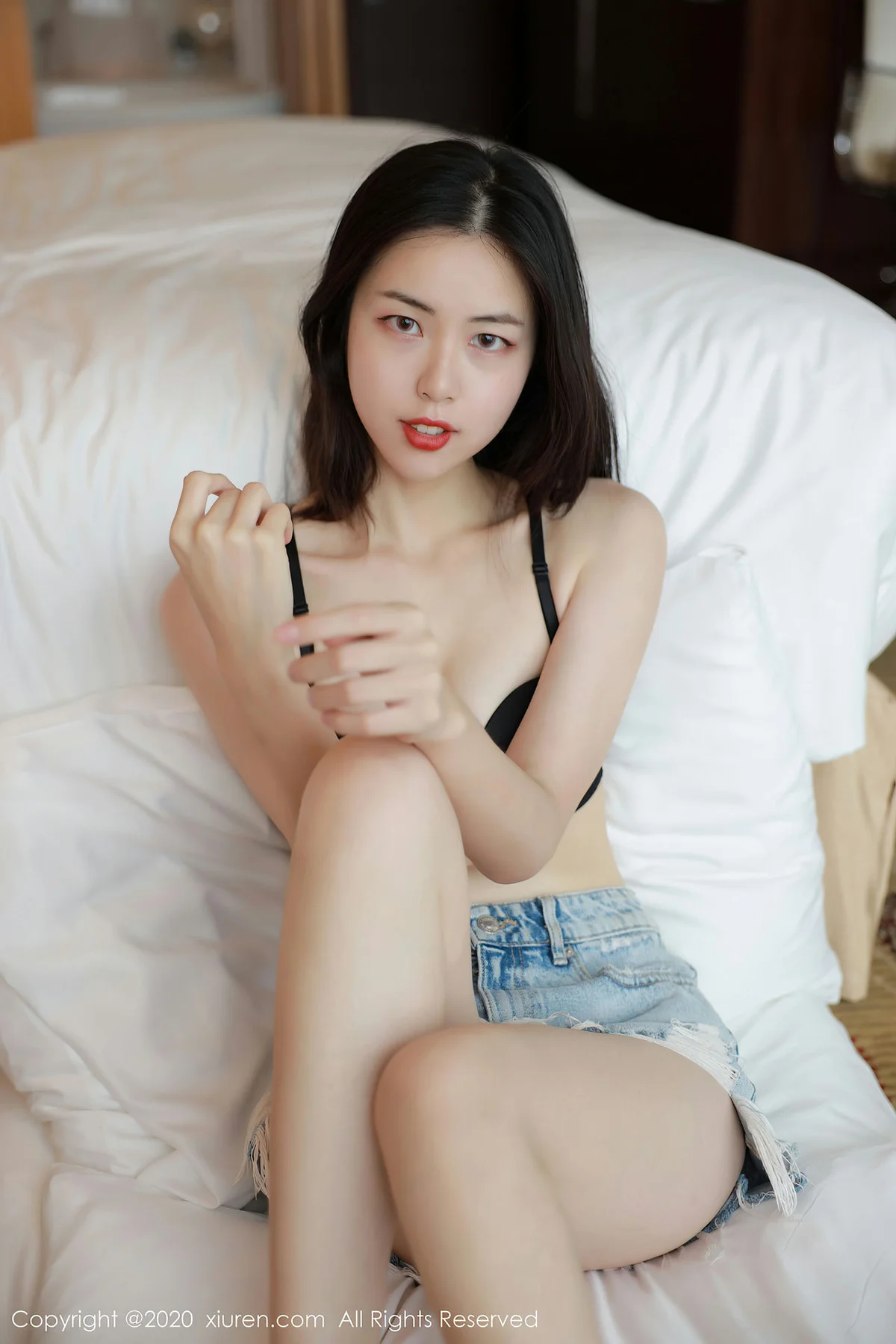 XiuRen 秀人 No.2397 新人首套牛仔裤 噜噜妞儿 - 12