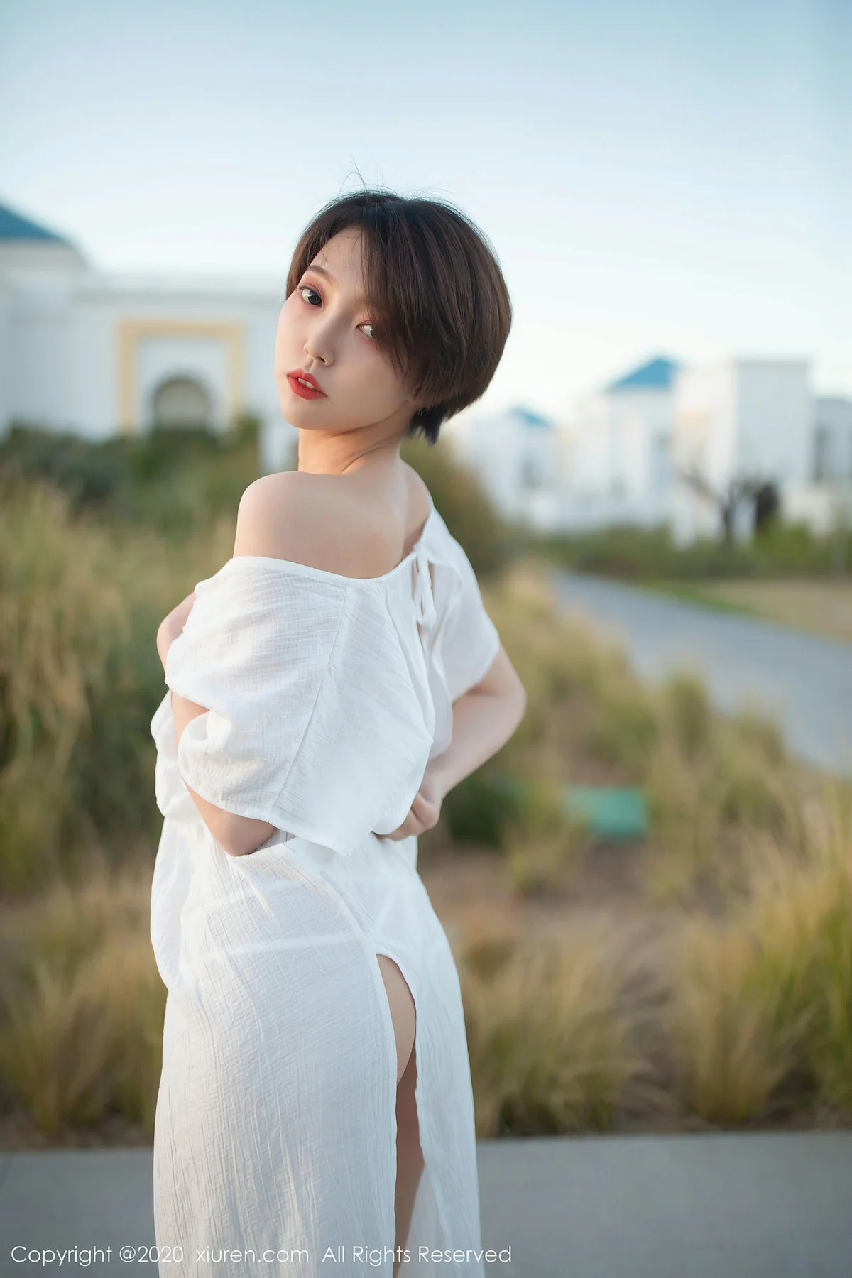 XiuRen 秀人 No.2405 白色睡衣蕾丝 冯木木 北非写真 - 24