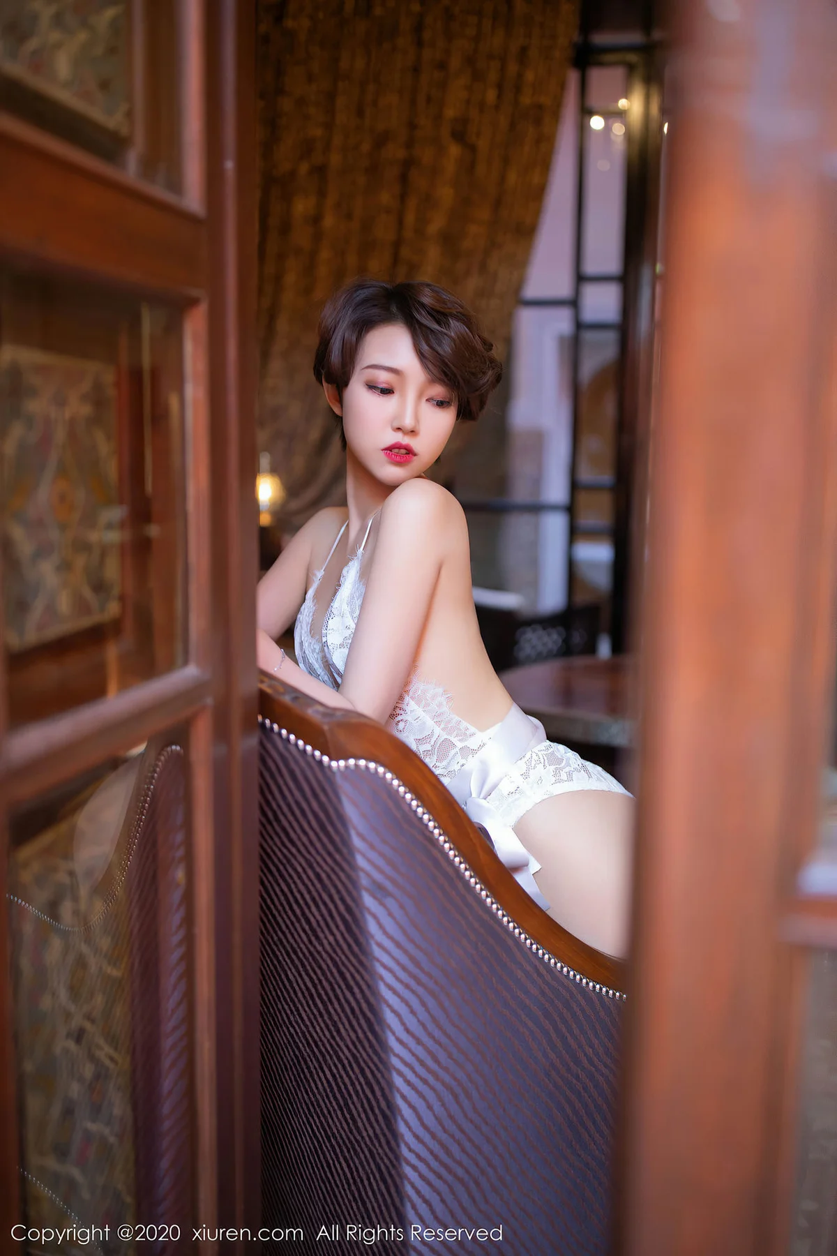 XiuRen 秀人 No.2405 白色睡衣蕾丝 冯木木 北非写真 - 57