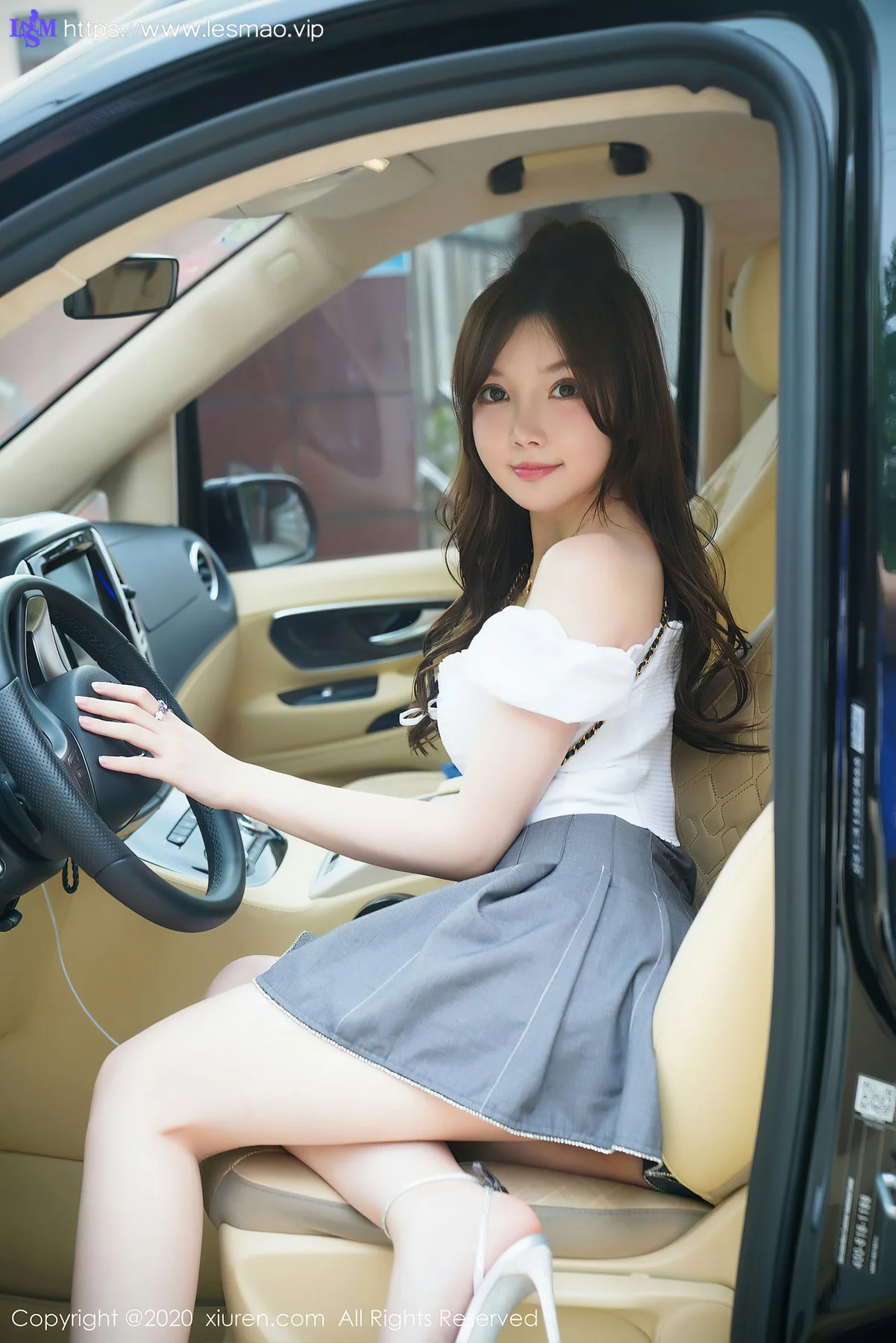 XiuRen 秀人 No.2408  童颜巨乳车模 糯美子mini - 15