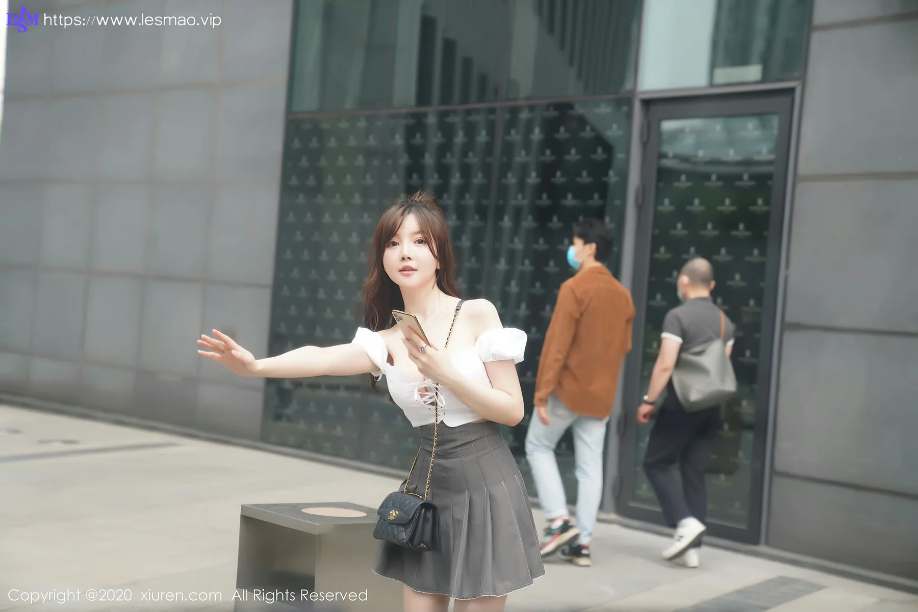XiuRen 秀人 No.2408  童颜巨乳车模 糯美子mini - 54