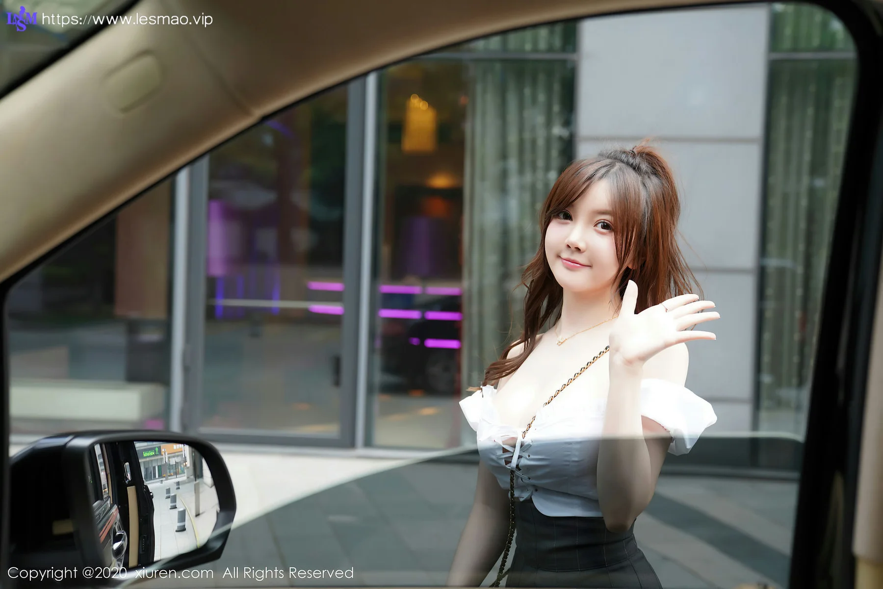 XiuRen 秀人 No.2408  童颜巨乳车模 糯美子mini - 55