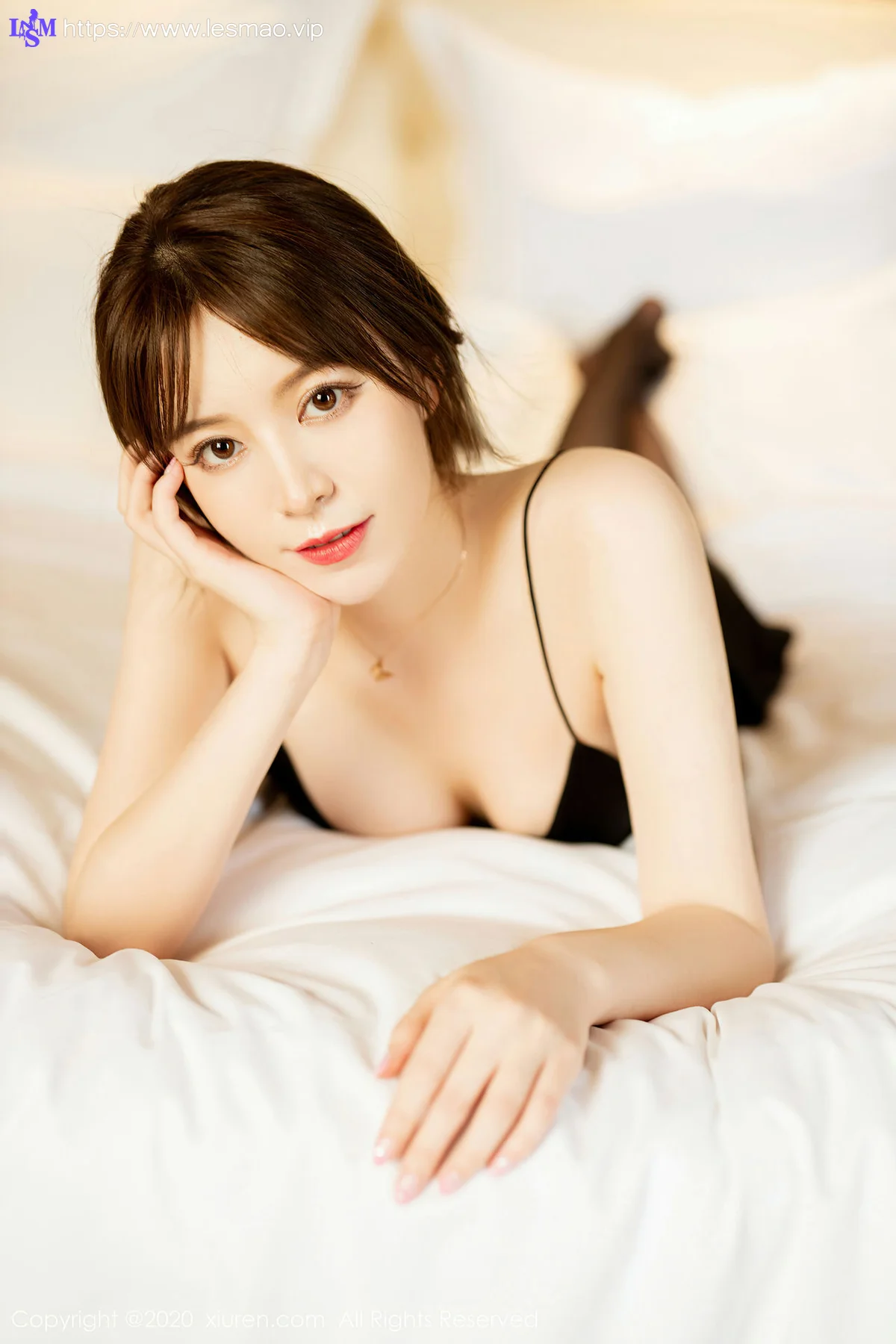 XiuRen 秀人 No.2483  黑色吊裙 yoo优优 气质美女 - 16