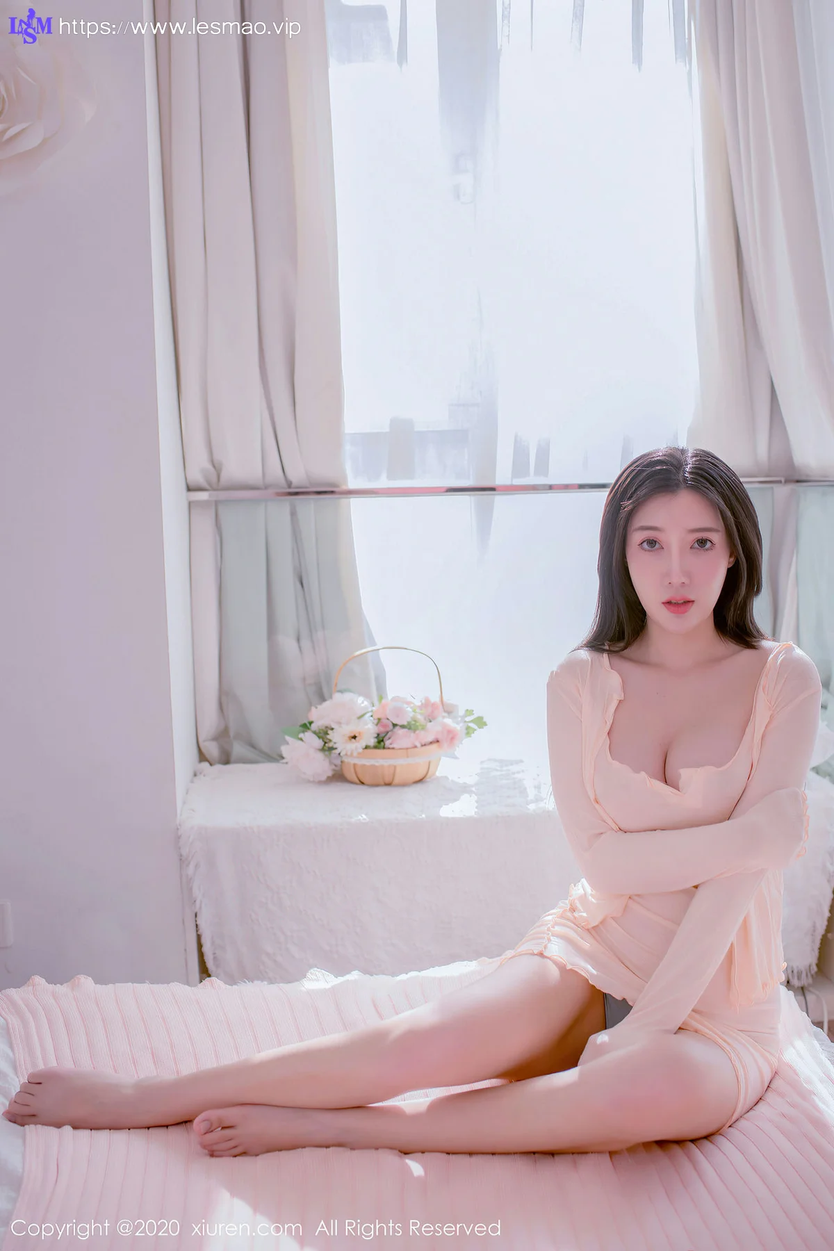 XiuRen 秀人 No.2520 修长美腿  陈梦babe 首套写真 - 34