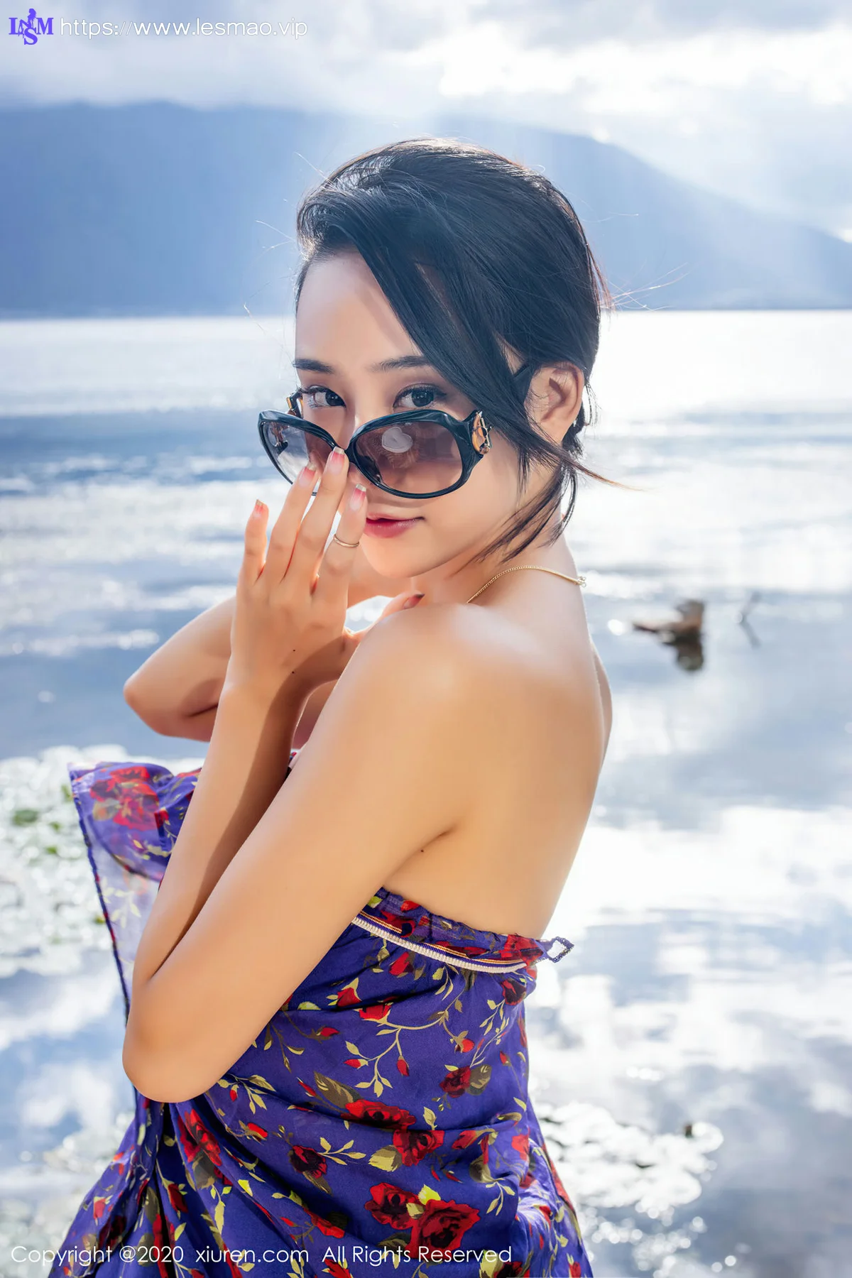 XiuRen 秀人 No.2544 紫色花衣旅拍  蓝夏 - 44