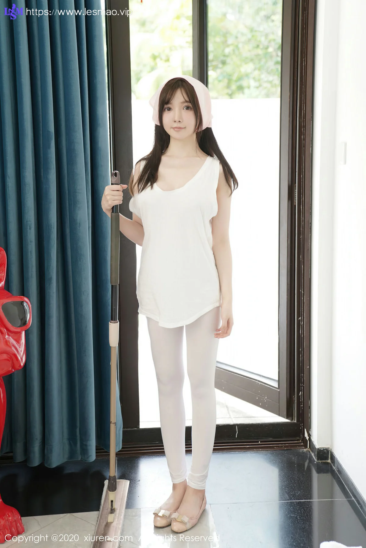 XiuRen 秀人 No.2557  家政主题诱惑 糯美子mini 女仆制服 - 16