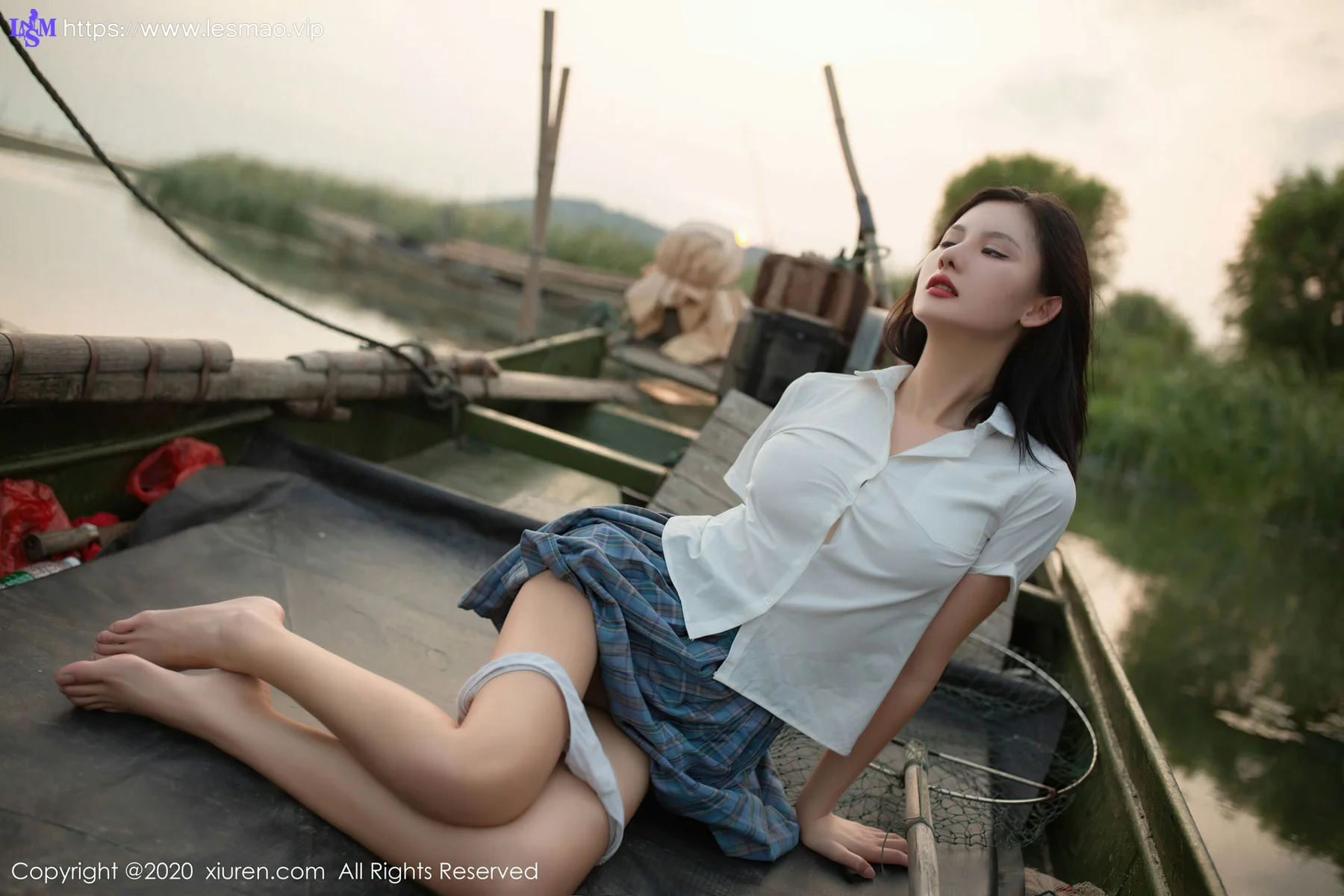 XiuRen 秀人 No.2558  渔村主题写真 就是阿朱啊 - 38