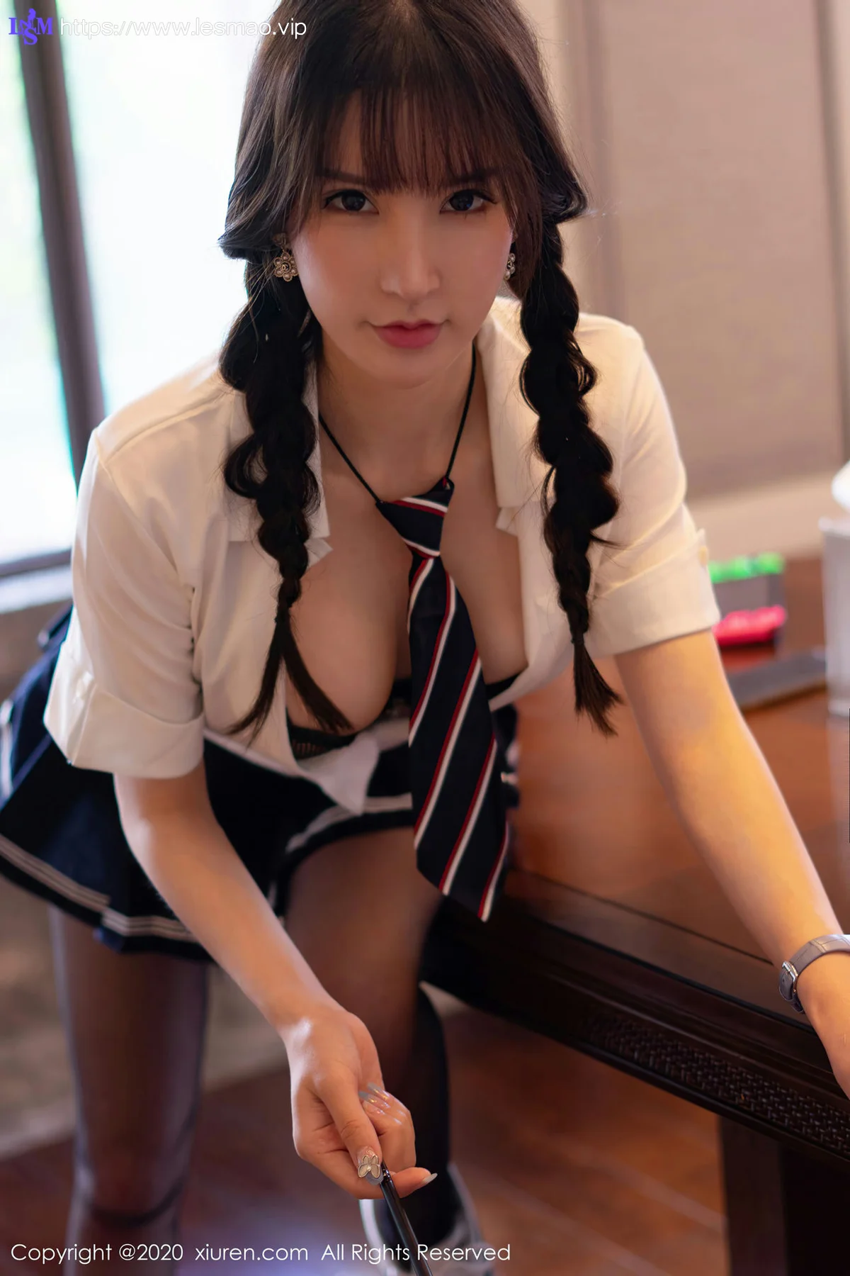 XiuRen 秀人 No.2559  剧情系列 周于希 摄影师友情出镜 - 46
