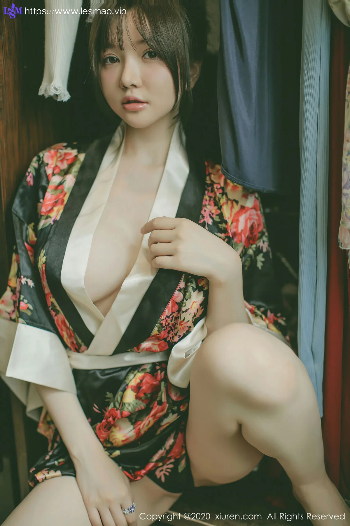 XiuRen 秀人 No.2581  糯美子mini 艳丽和服童颜巨乳 三亚旅拍 - 26