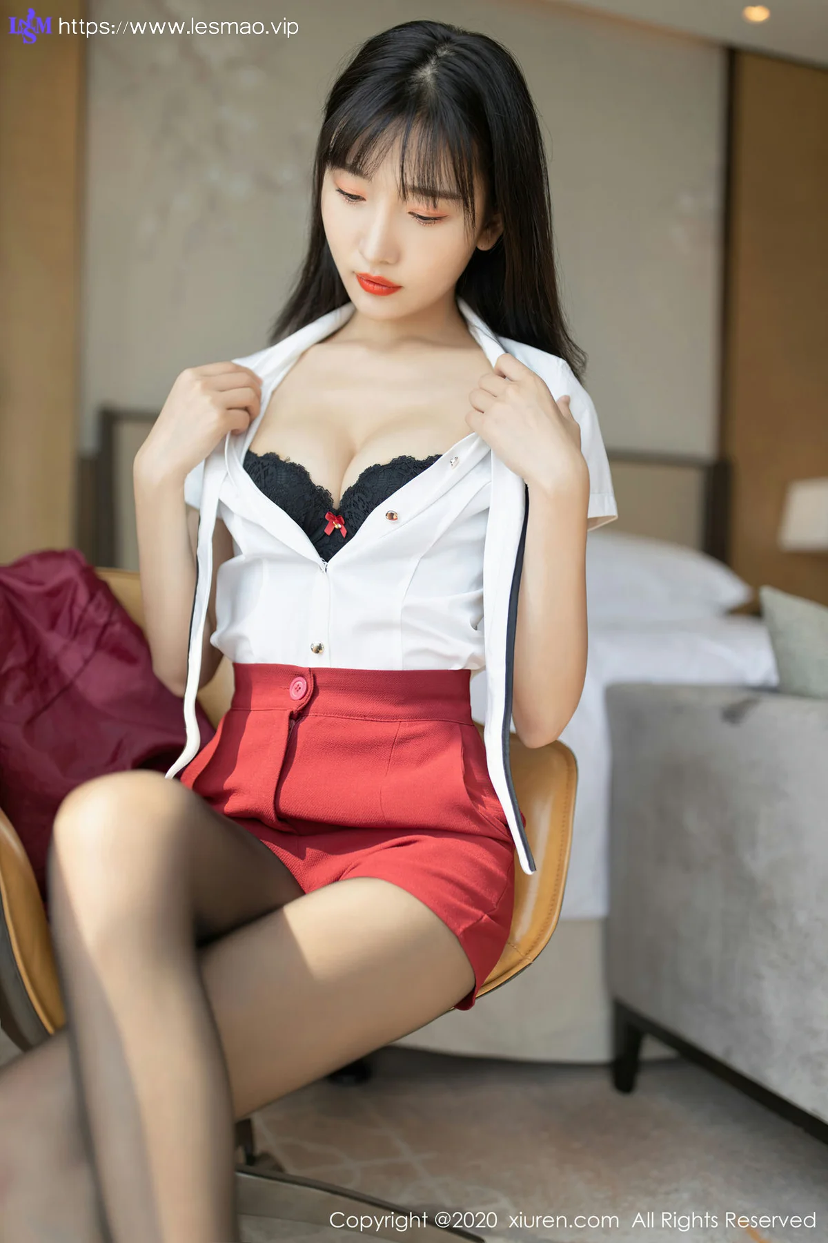 XiuRen 秀人 No.2604  陆萱萱 红唇美女 - 16