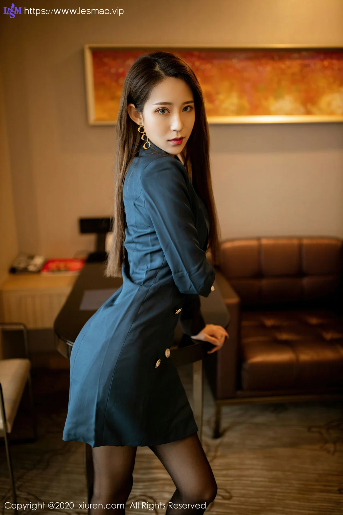 XiuRen 秀人 No.2606  魅惑黑丝美腿 周慕汐 - 52