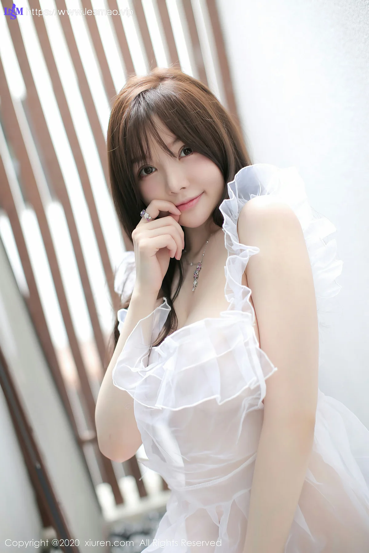XiuRen 秀人 No.2660  糯美子 轻薄白色透视服饰 - 15