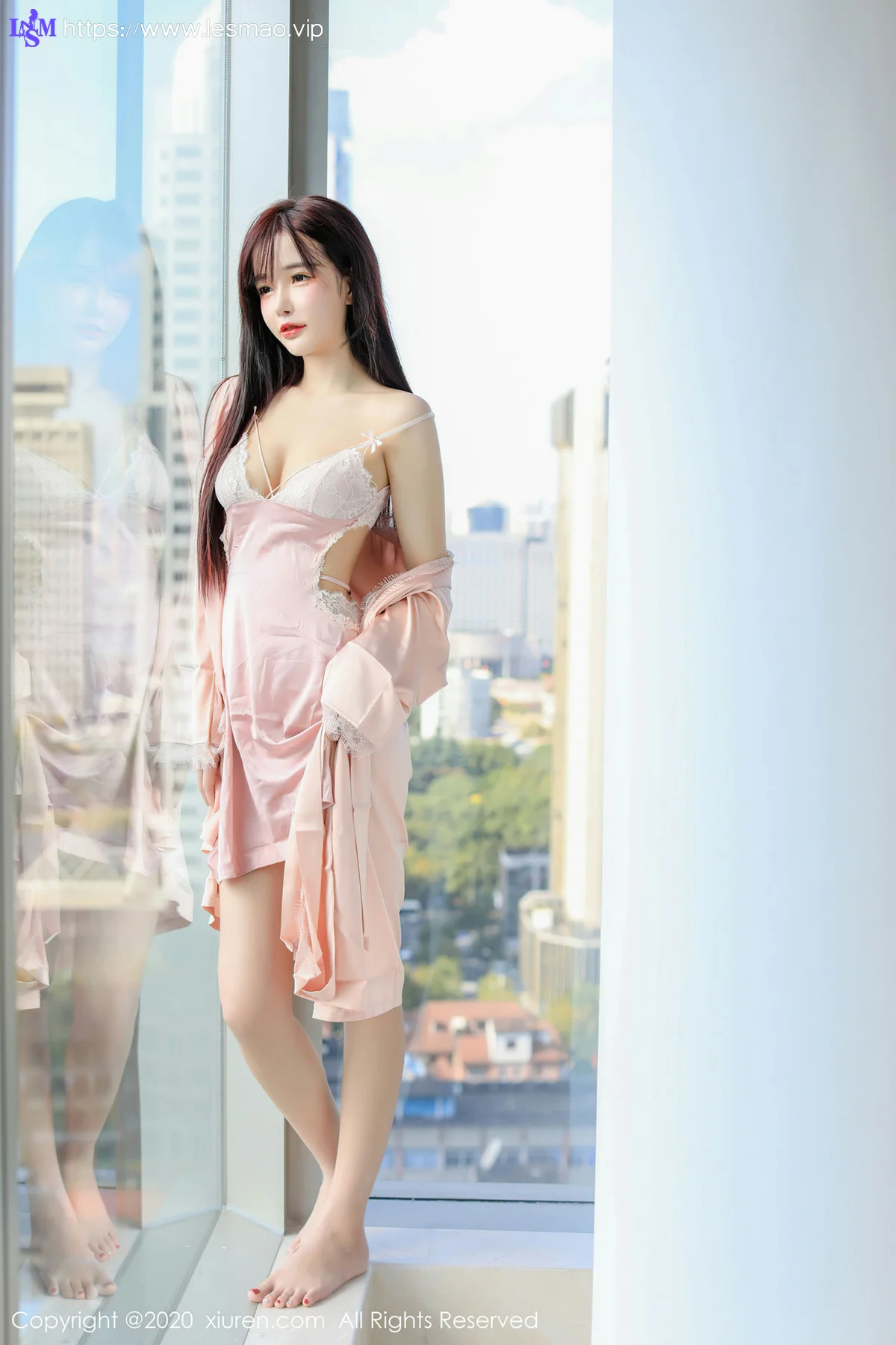 XiuRen 秀人 No.2666  南初妹妹 新人模特 清甜秀美 - 43