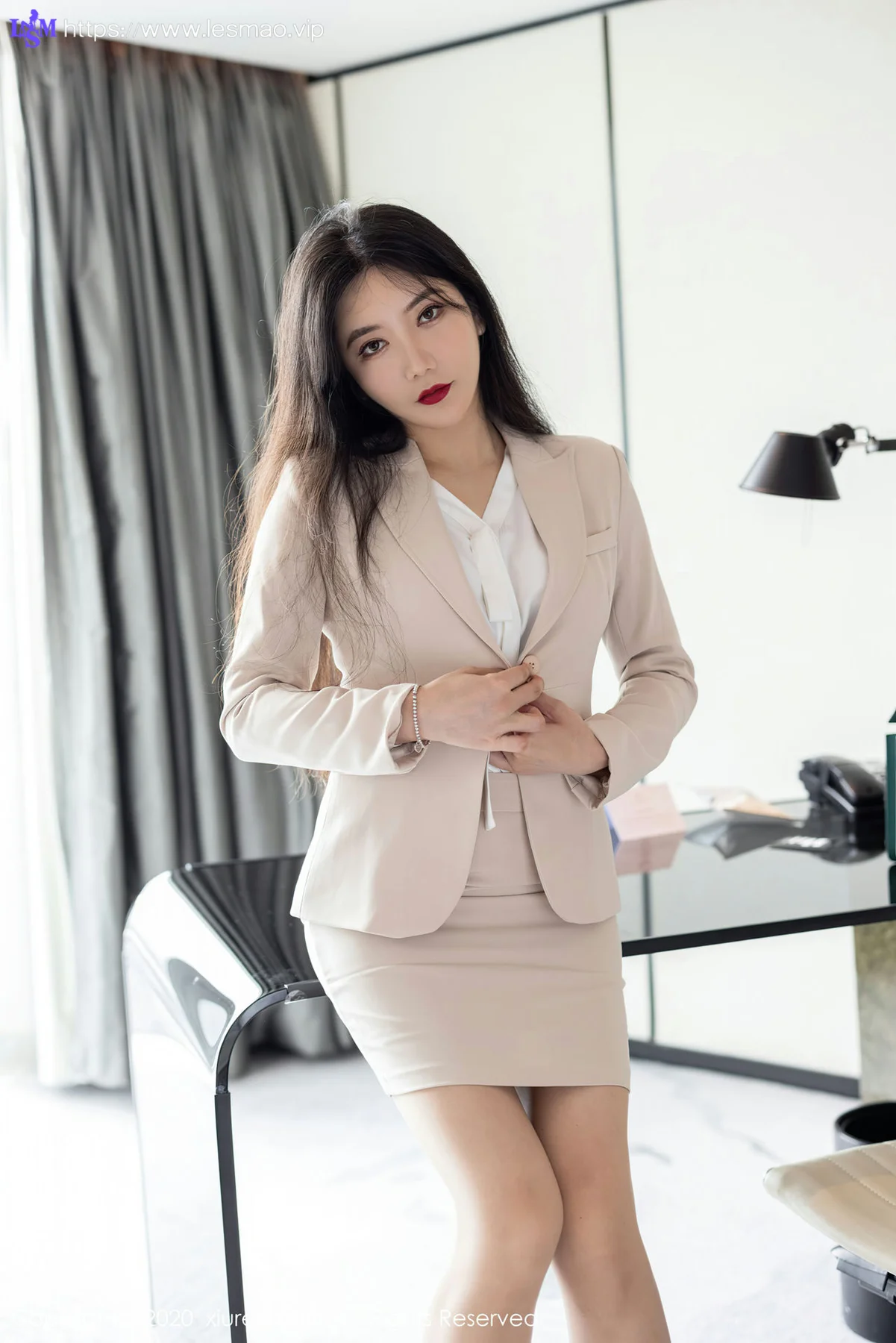 XiuRen 秀人 No.2736  制服ol 心妍小公主 性感女神 - 23
