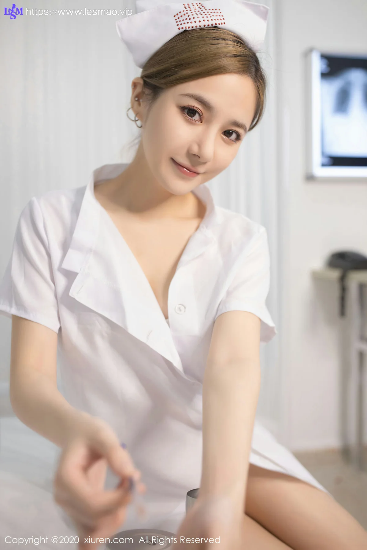XiuRen 秀人 No.2743  科室场景护士制服 鱼子酱fish - 17