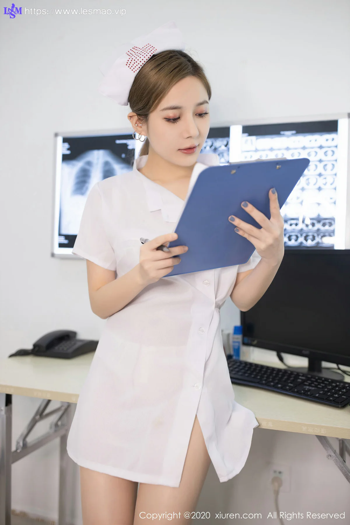 XiuRen 秀人 No.2743  科室场景护士制服 鱼子酱fish - 33