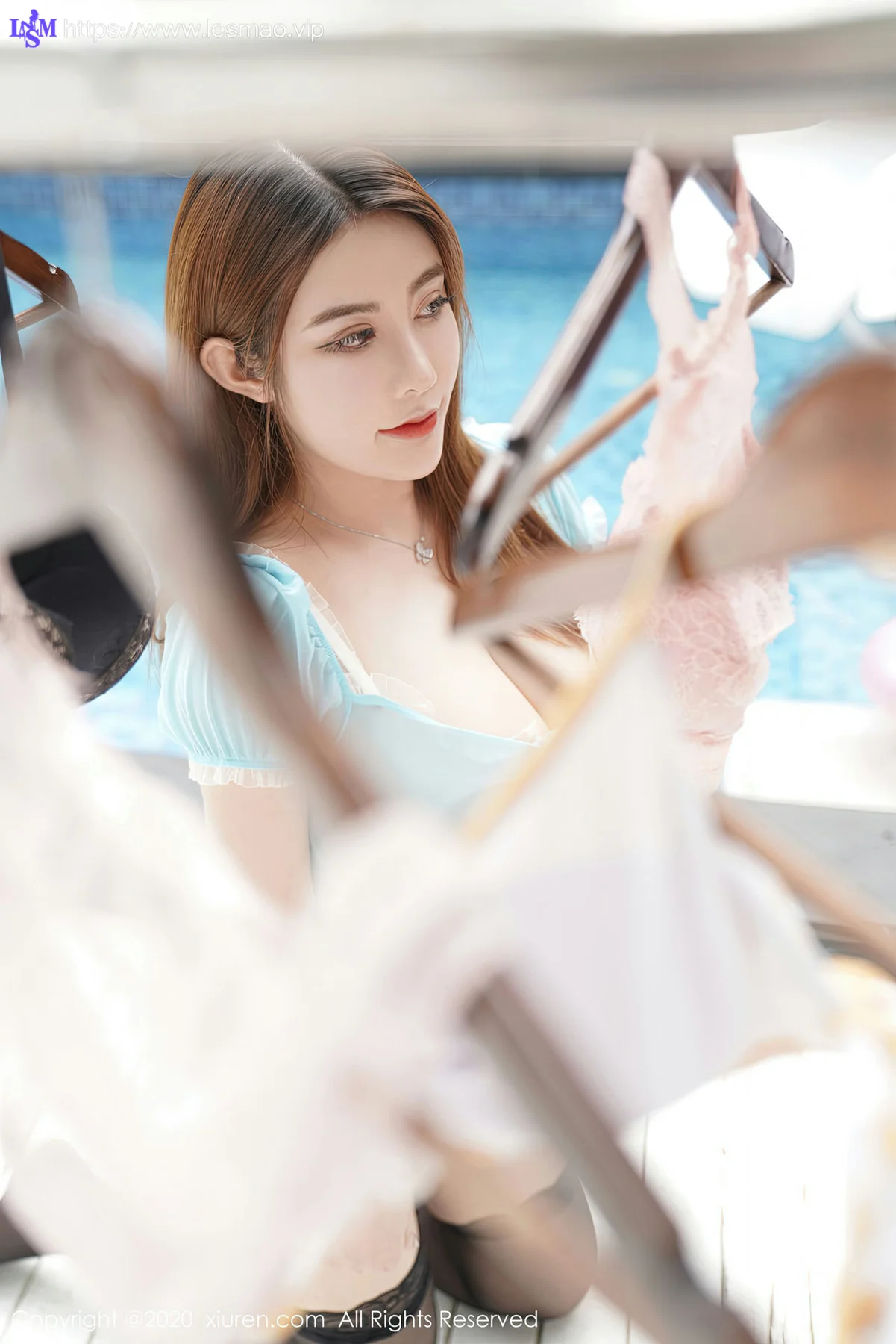 XiuRen 秀人 No.2812  剧情写真花园晾衣美女 软软子 - 42
