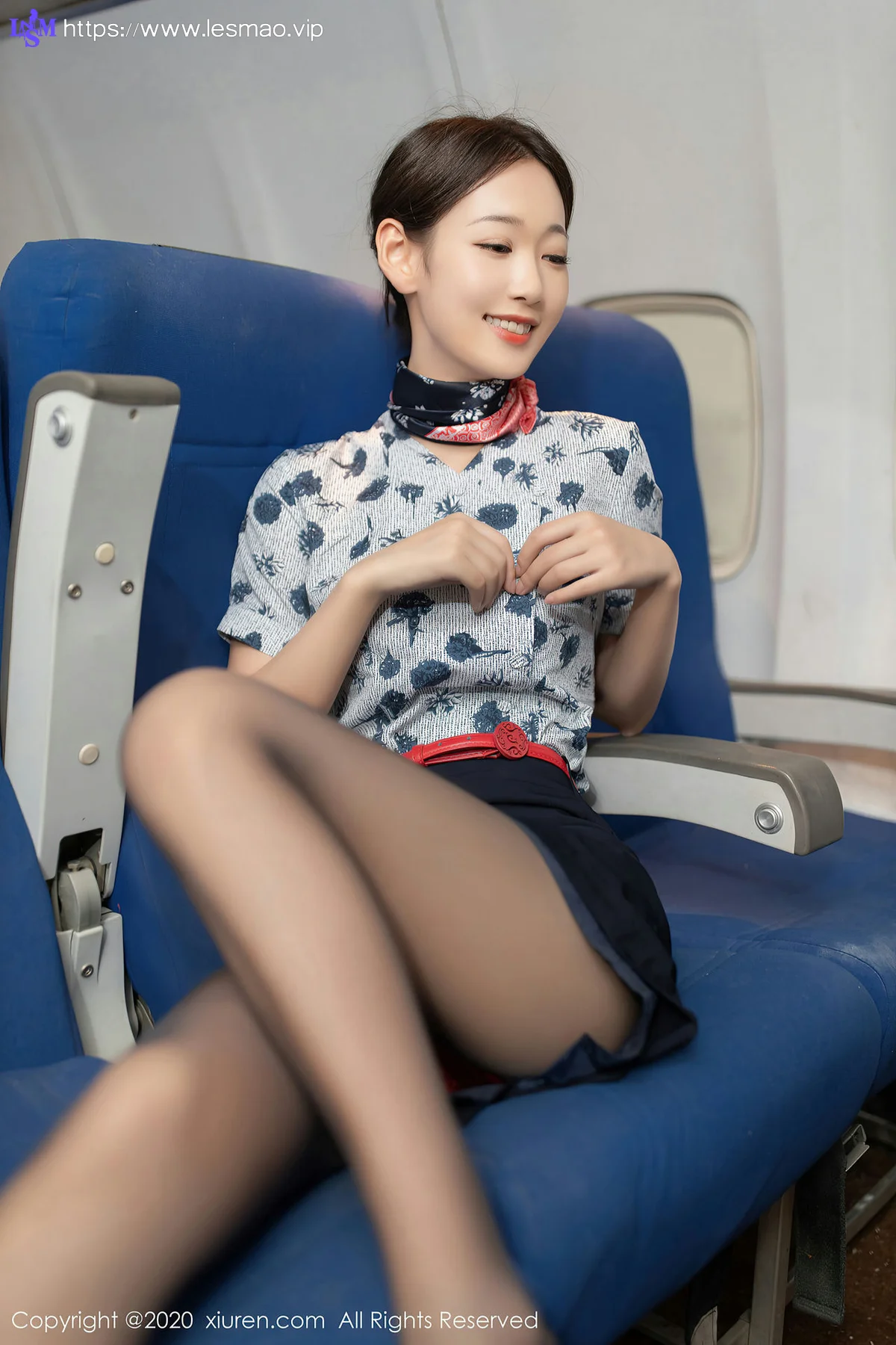XiuRen 秀人 No.2840  空姐下班后主题写真 唐安琪 - 14