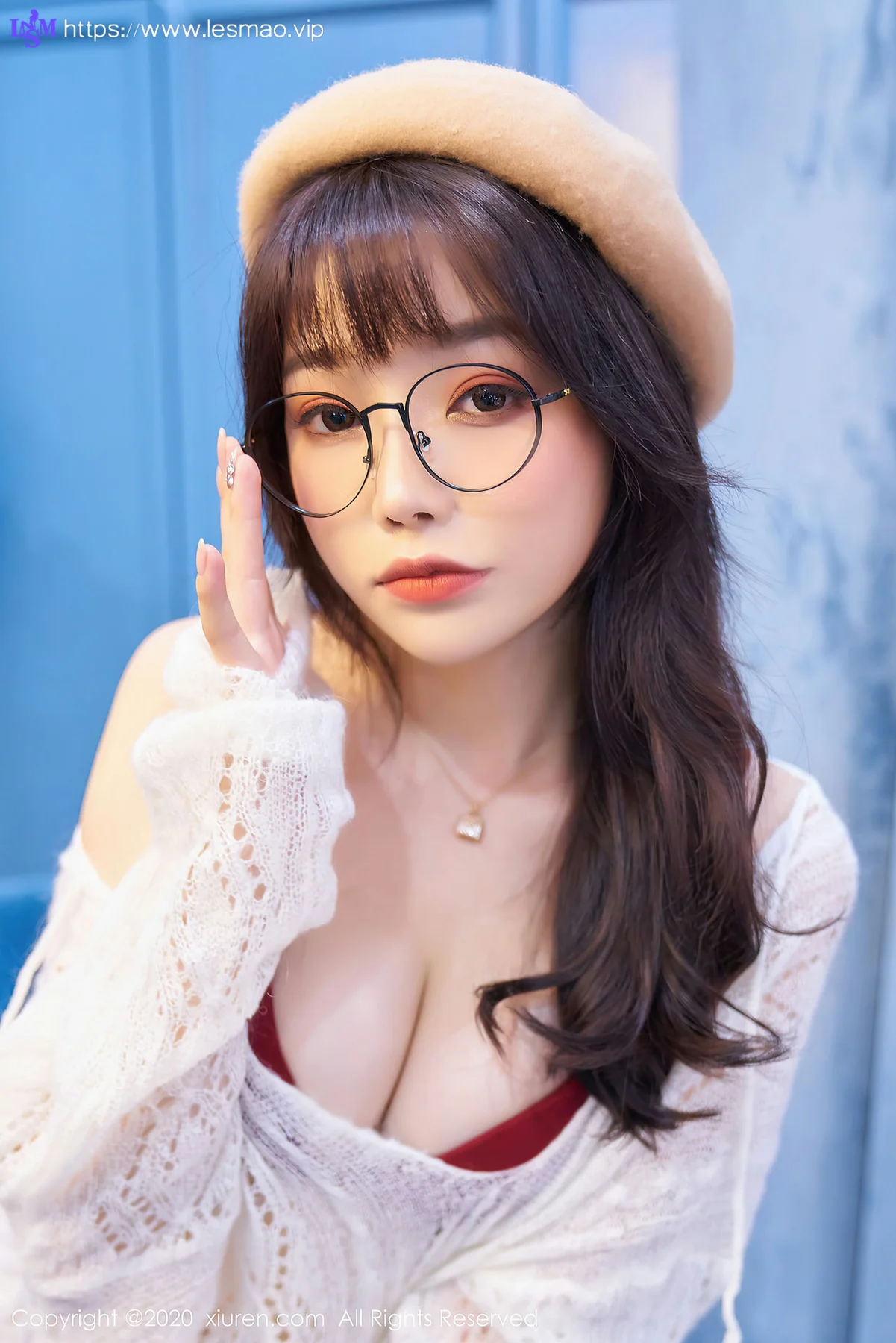 XiuRen 秀人 No.2859  眼镜ol与草帽俏皮可爱 芝芝 - 49