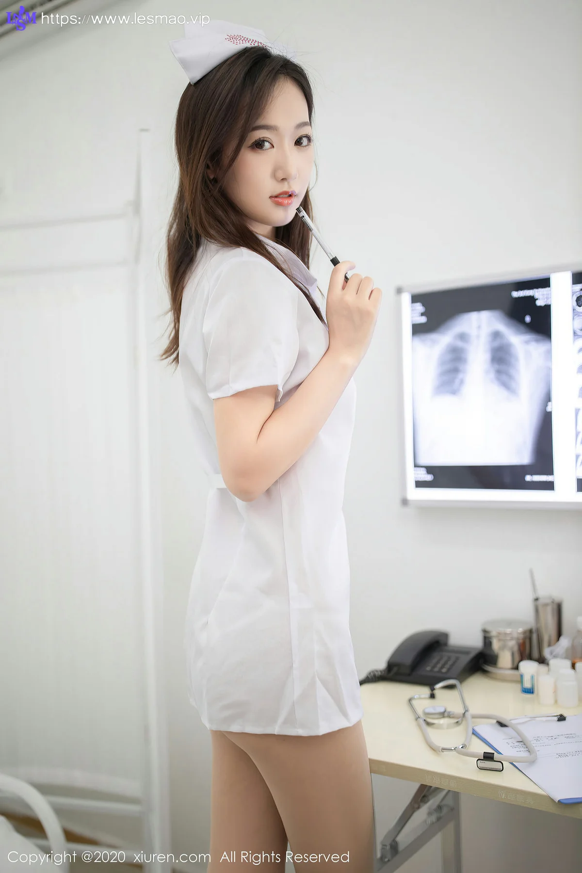 XiuRen 秀人 No.2893  性感护士制服 唐安琪 - 11
