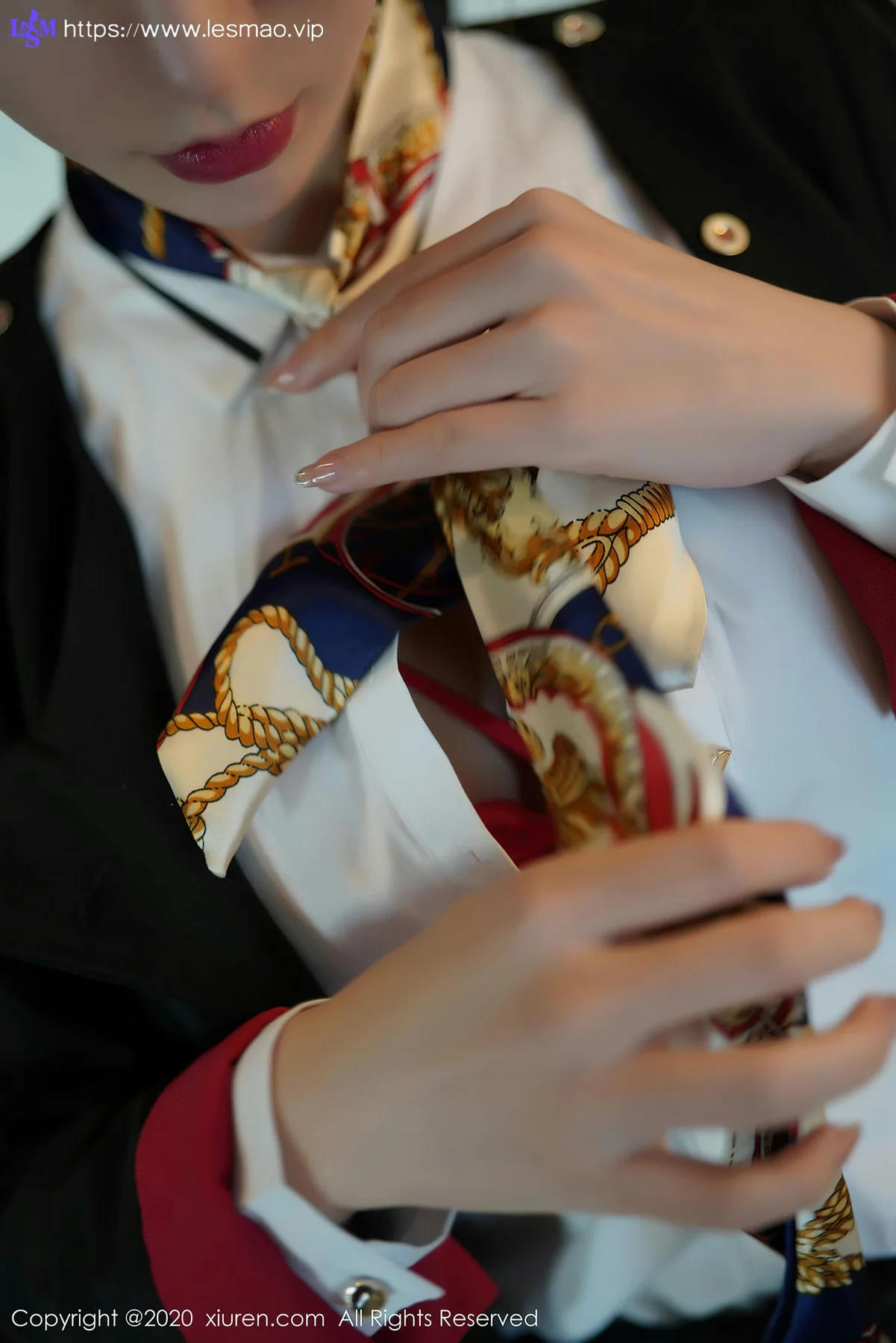 XiuRen 秀人 No.2915  空姐剧情写真 周于希 - 44