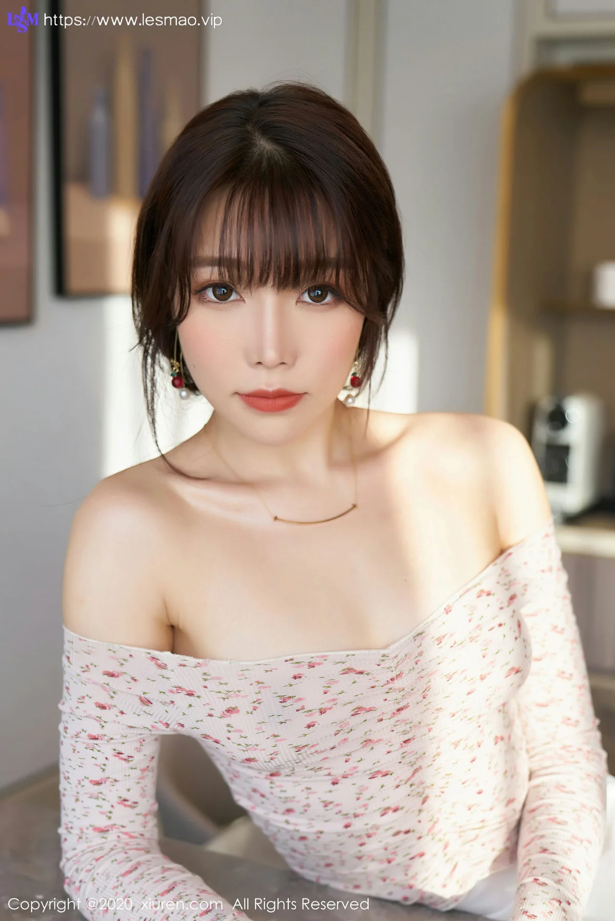 XiuRen 秀人 No.2949  超短裙草莓粉色内衣 芝芝 - 47
