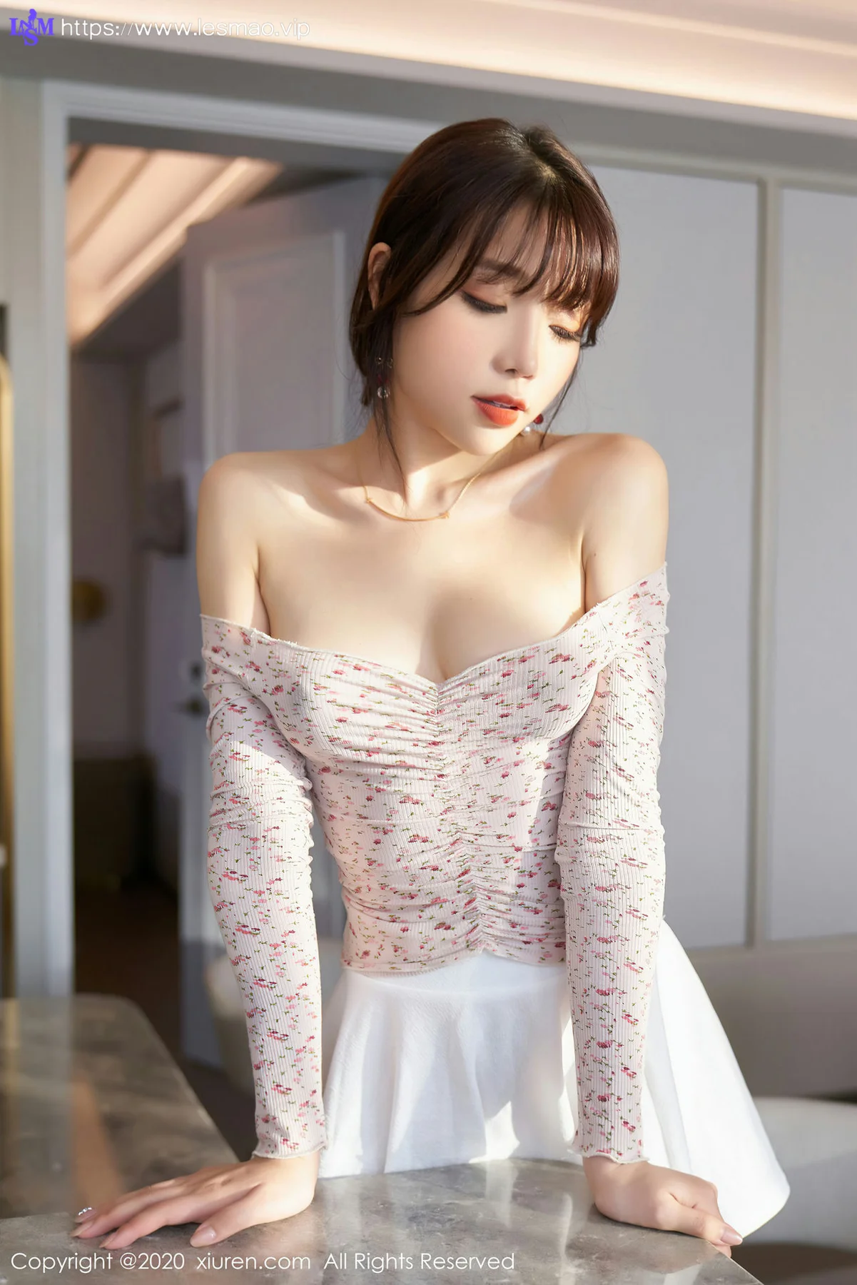 XiuRen 秀人 No.2949  超短裙草莓粉色内衣 芝芝 - 51