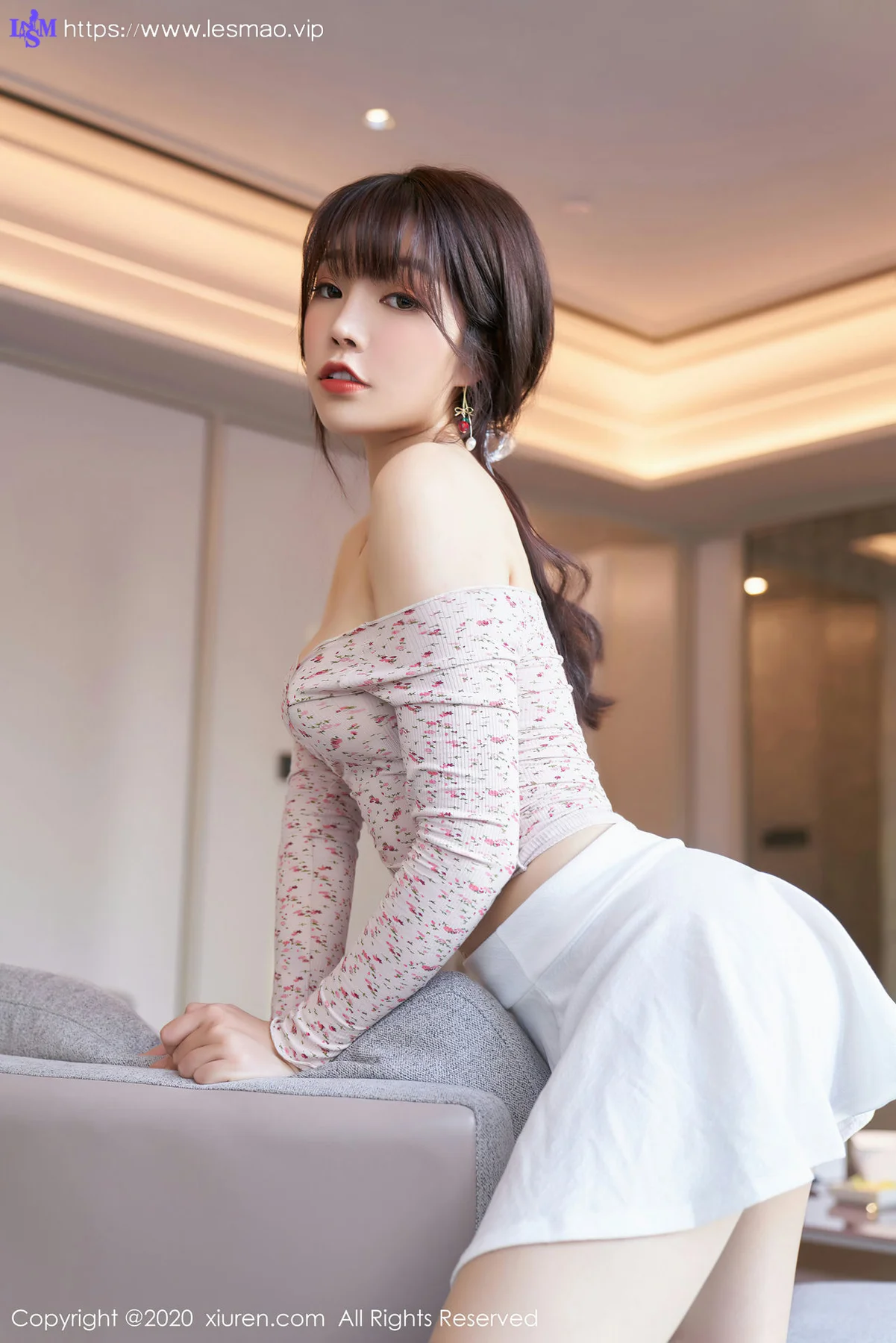 XiuRen 秀人 No.2949  超短裙草莓粉色内衣 芝芝 - 53