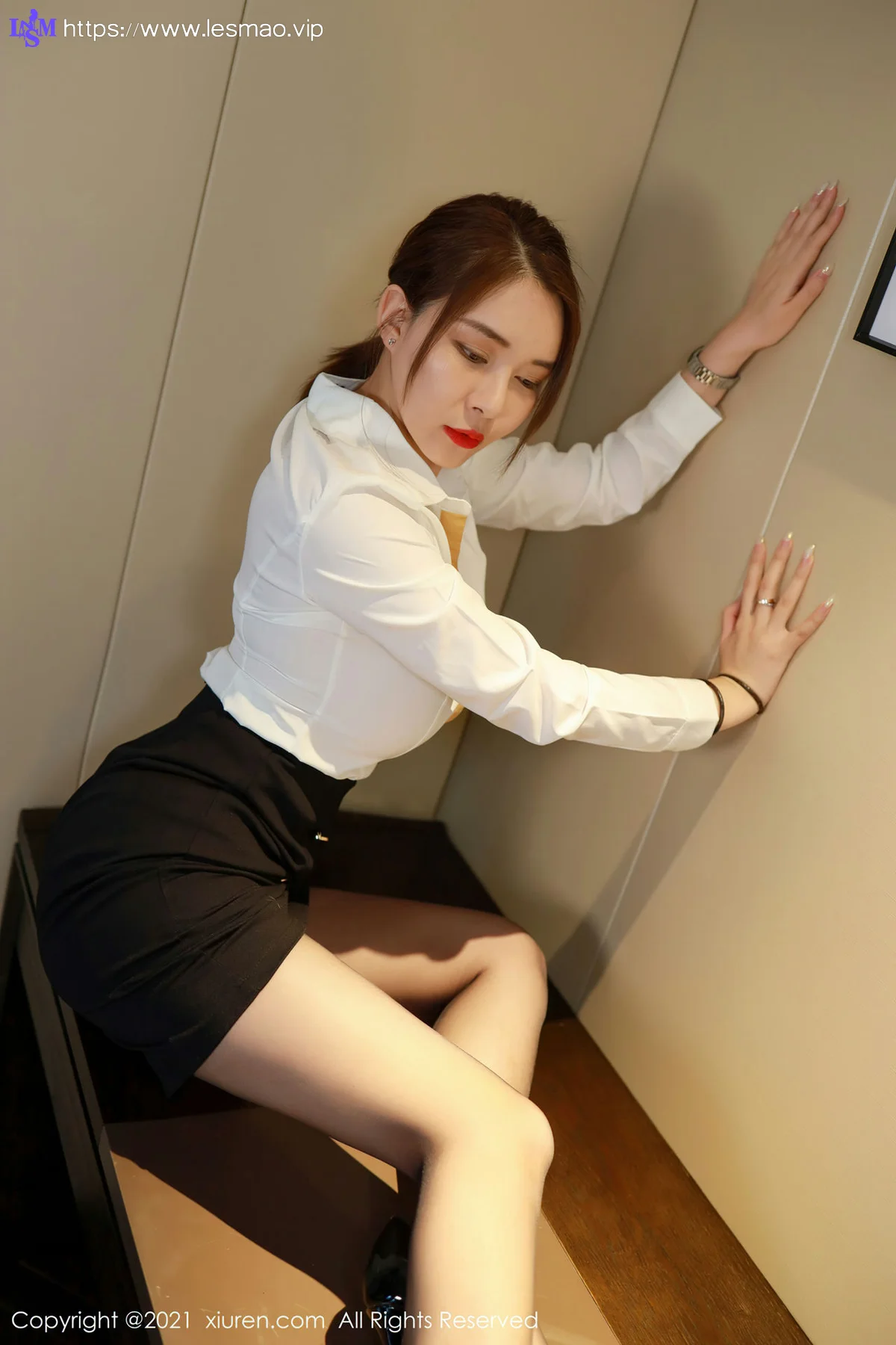 XiuRen 秀人 No.2965  凯竹廿十 职场装 - 22