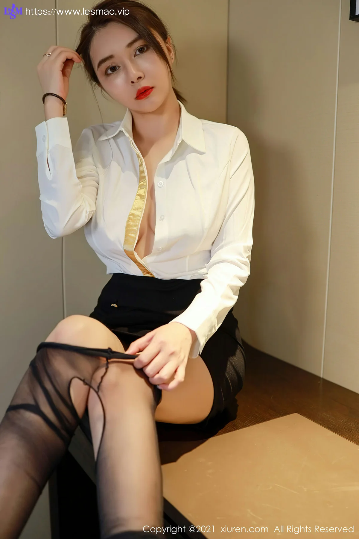 XiuRen 秀人 No.2965  凯竹廿十 职场装 - 34