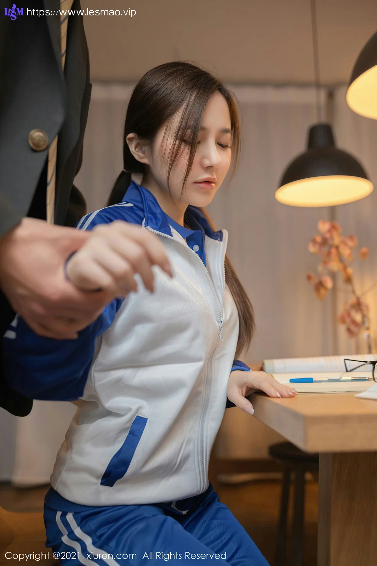 XiuRen 秀人 No.2983 校服备考学生与家教情景剧  鱼子酱fish - 25