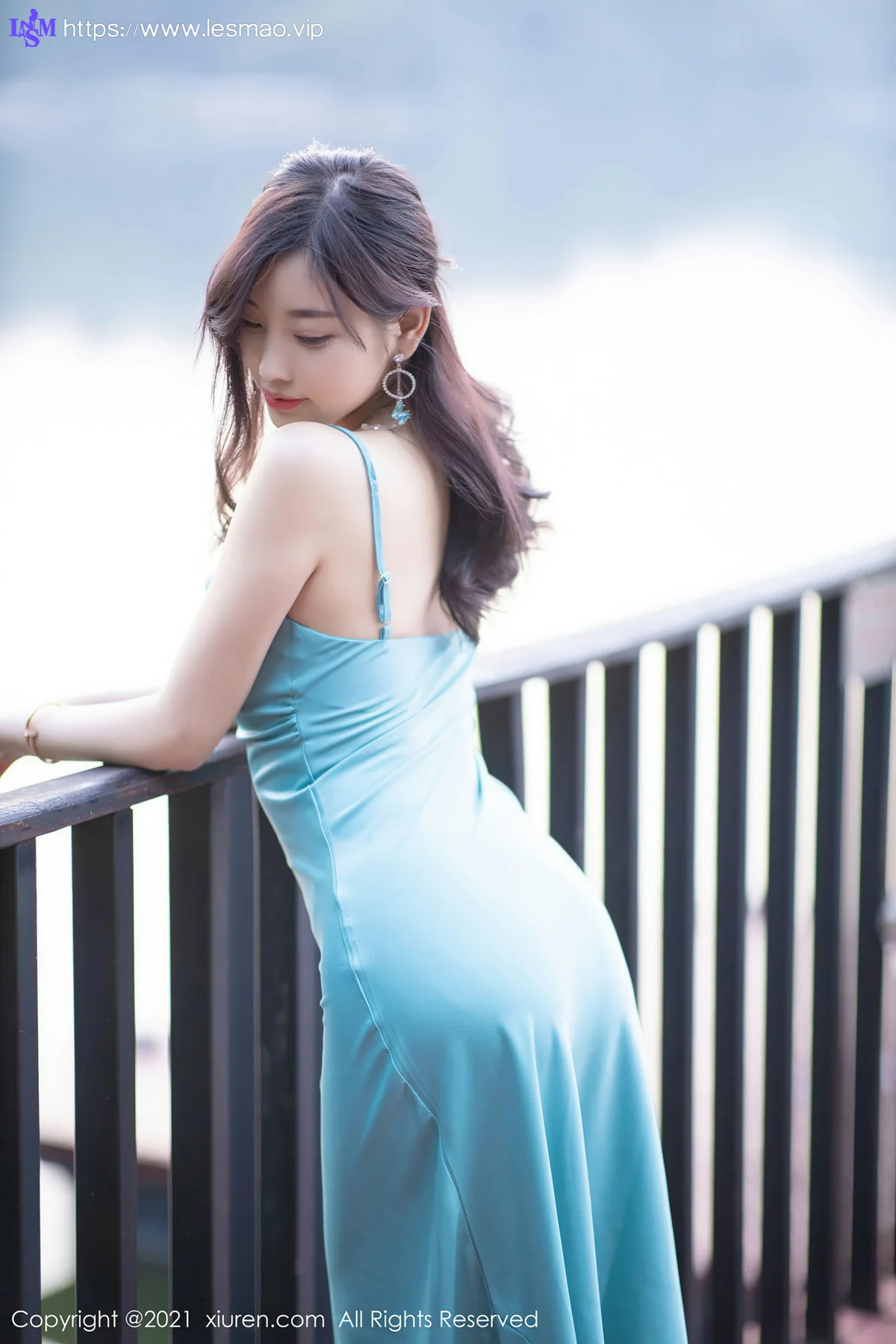 XiuRen 秀人 No.2997  典雅吊裙 杨晨晨 曼妙身姿 - 15