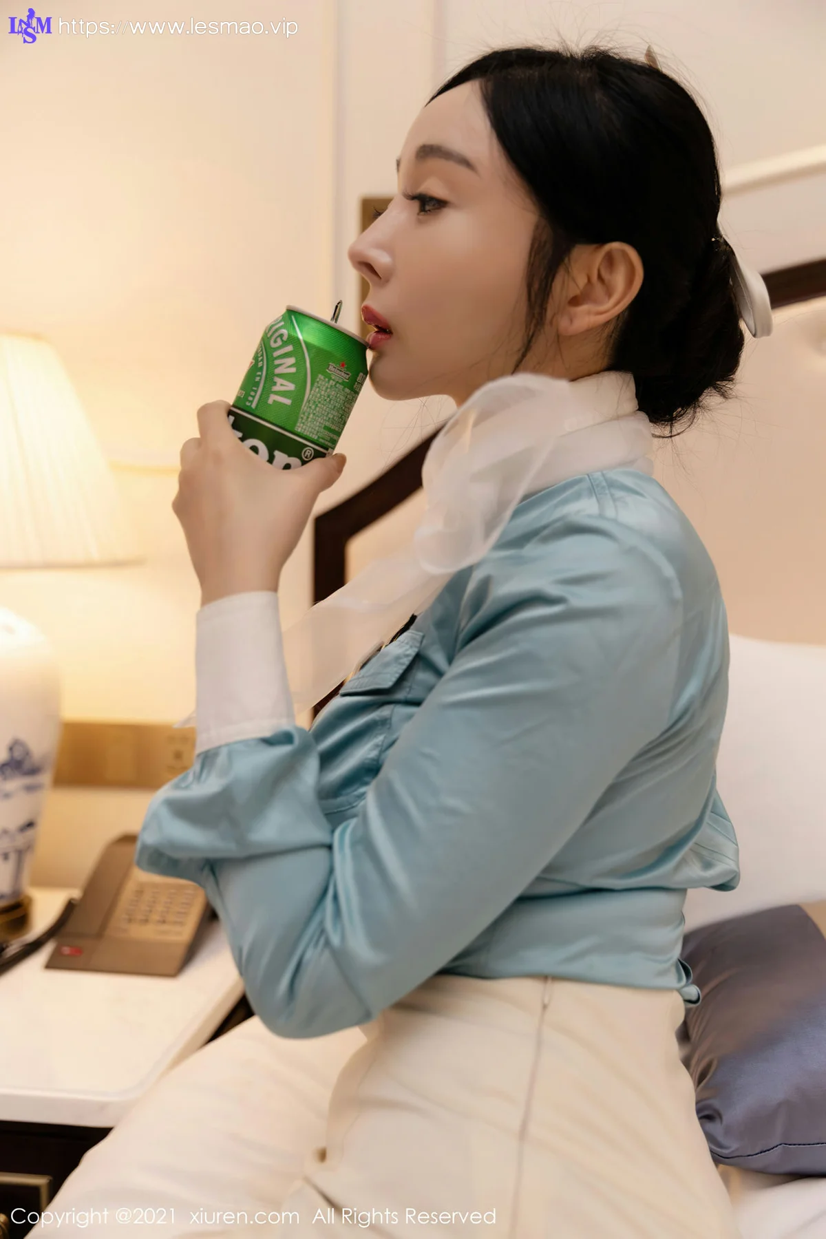XiuRen 秀人 No.3014  空姐制服剧情写真 允爾 - 36