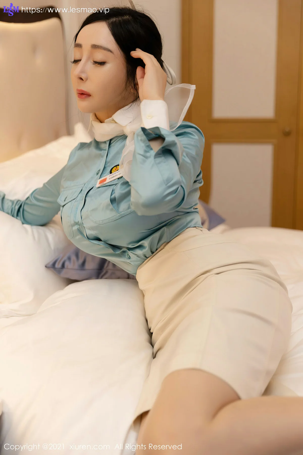XiuRen 秀人 No.3014  空姐制服剧情写真 允爾 - 43