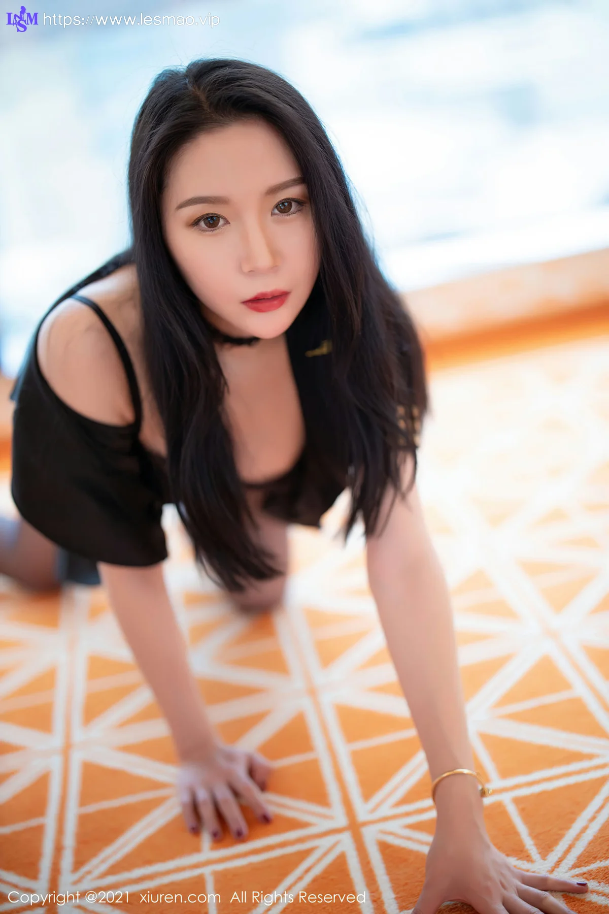 XiuRen 秀人 No.3015 黑丝制服吊袜 梦心月 - 27