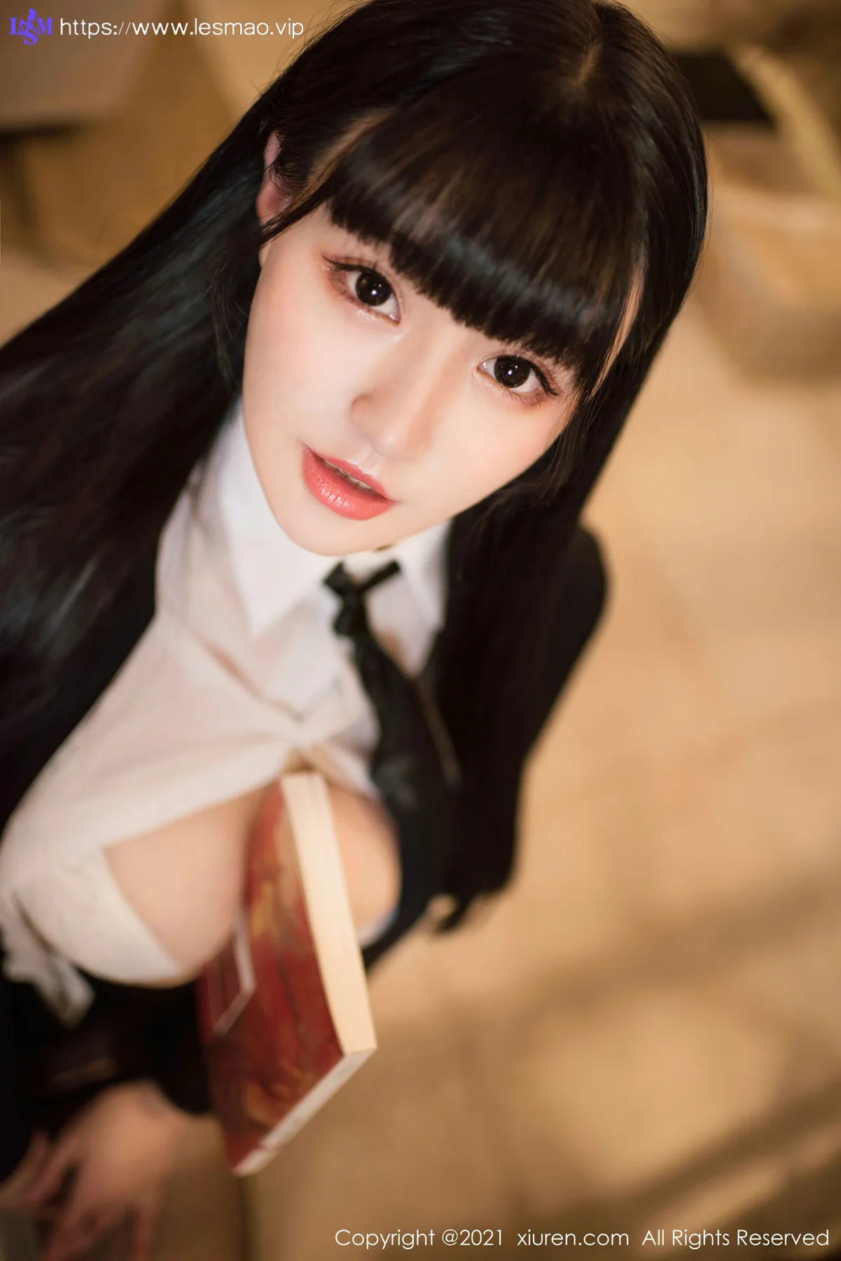 XiuRen 秀人 No.3038  图书馆女神 朱可儿 - 18