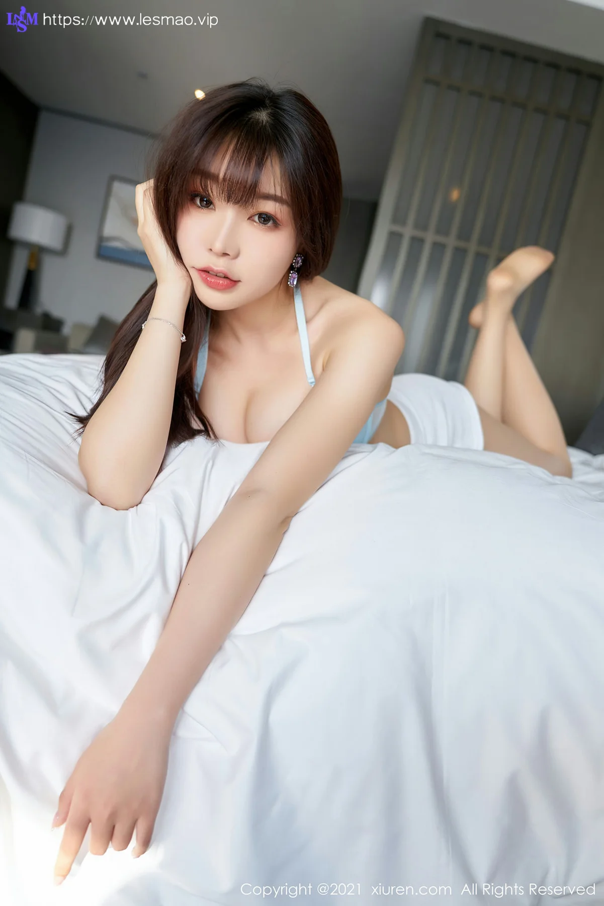XiuRen 秀人 No.3058  芝芝booty 紫色的毛绒镂空内衣 - 37