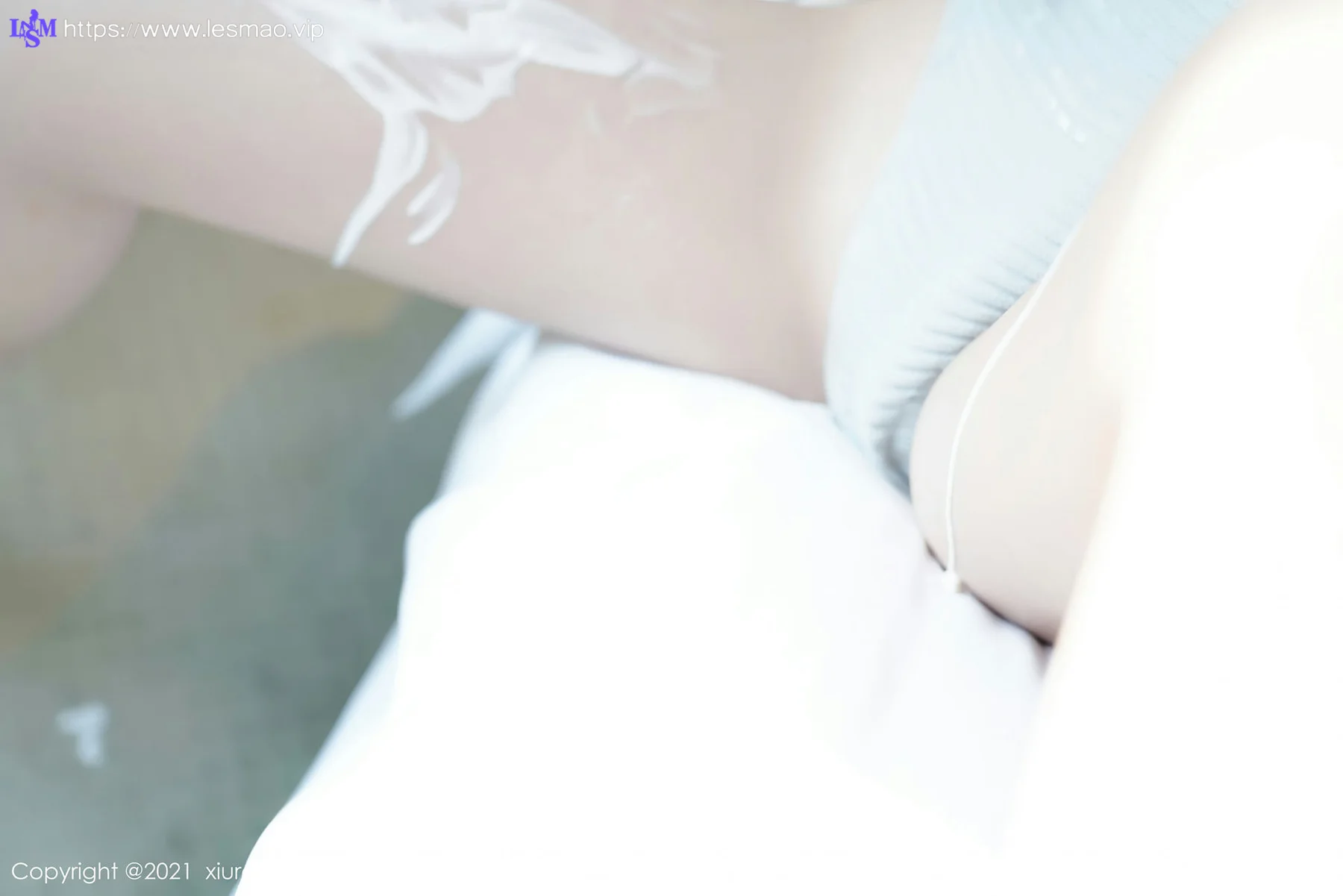 XiuRen 秀人 No.3065  开背毛衣喝牛奶萝莉 美七mia - 43