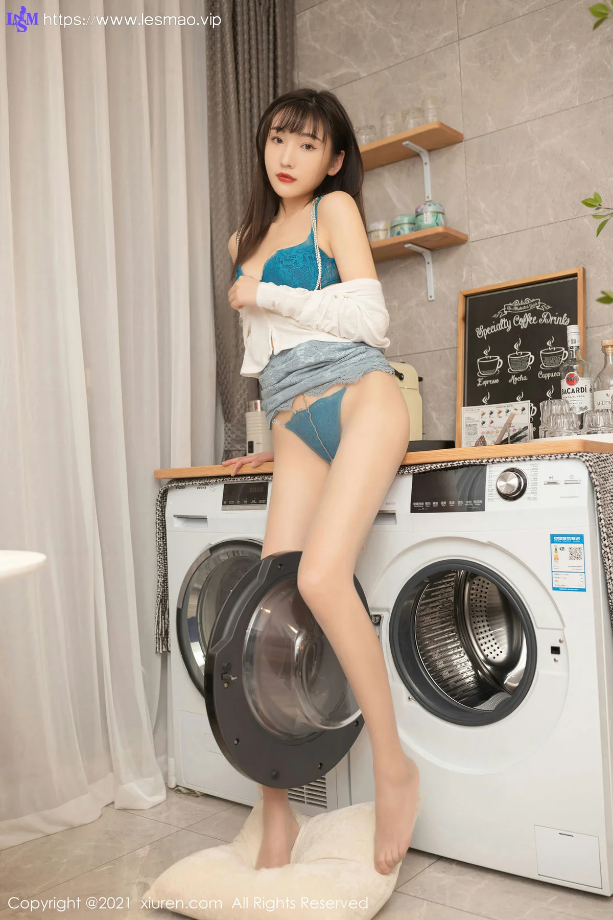 XiuRen 秀人 No.3084  性感人妻系列 陆萱萱 - 40