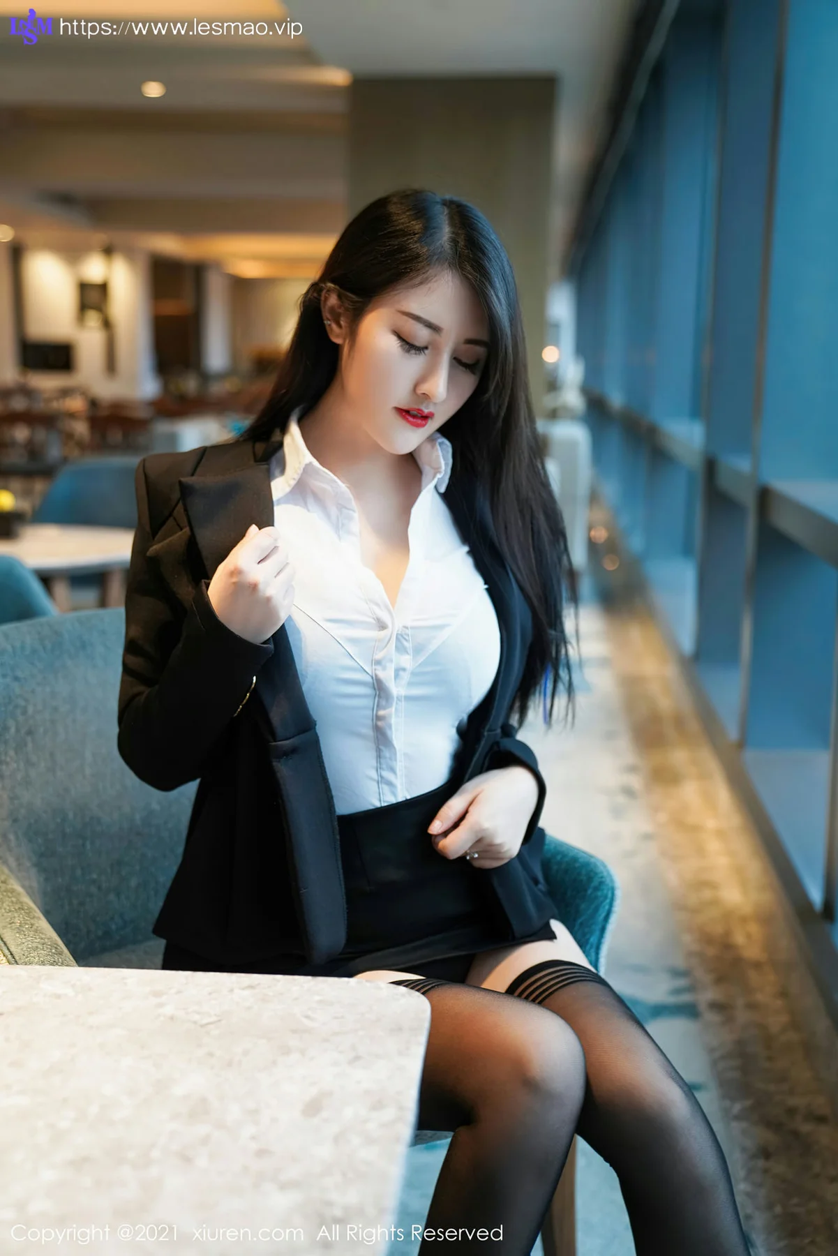 XiuRen 秀人 No.3085  职场制服ol  诗诗 - 37