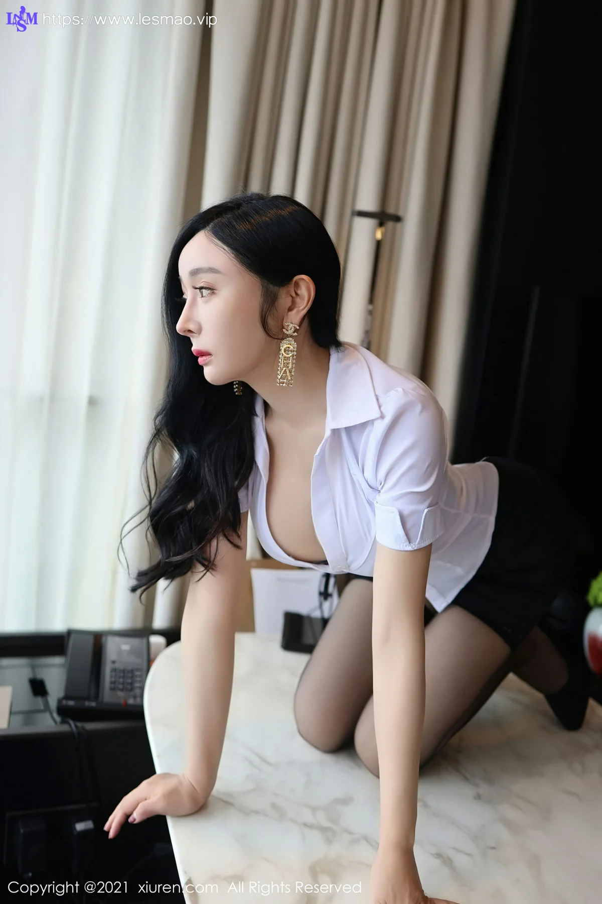XiuRen 秀人 No.3101  白衬衫黑短裙 允爾 - 28