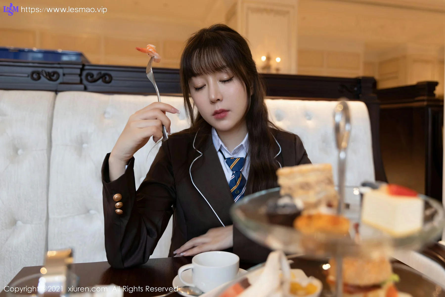 XiuRen 秀人 No.3176  同学的下午茶剧情上集 王雨纯 - 18