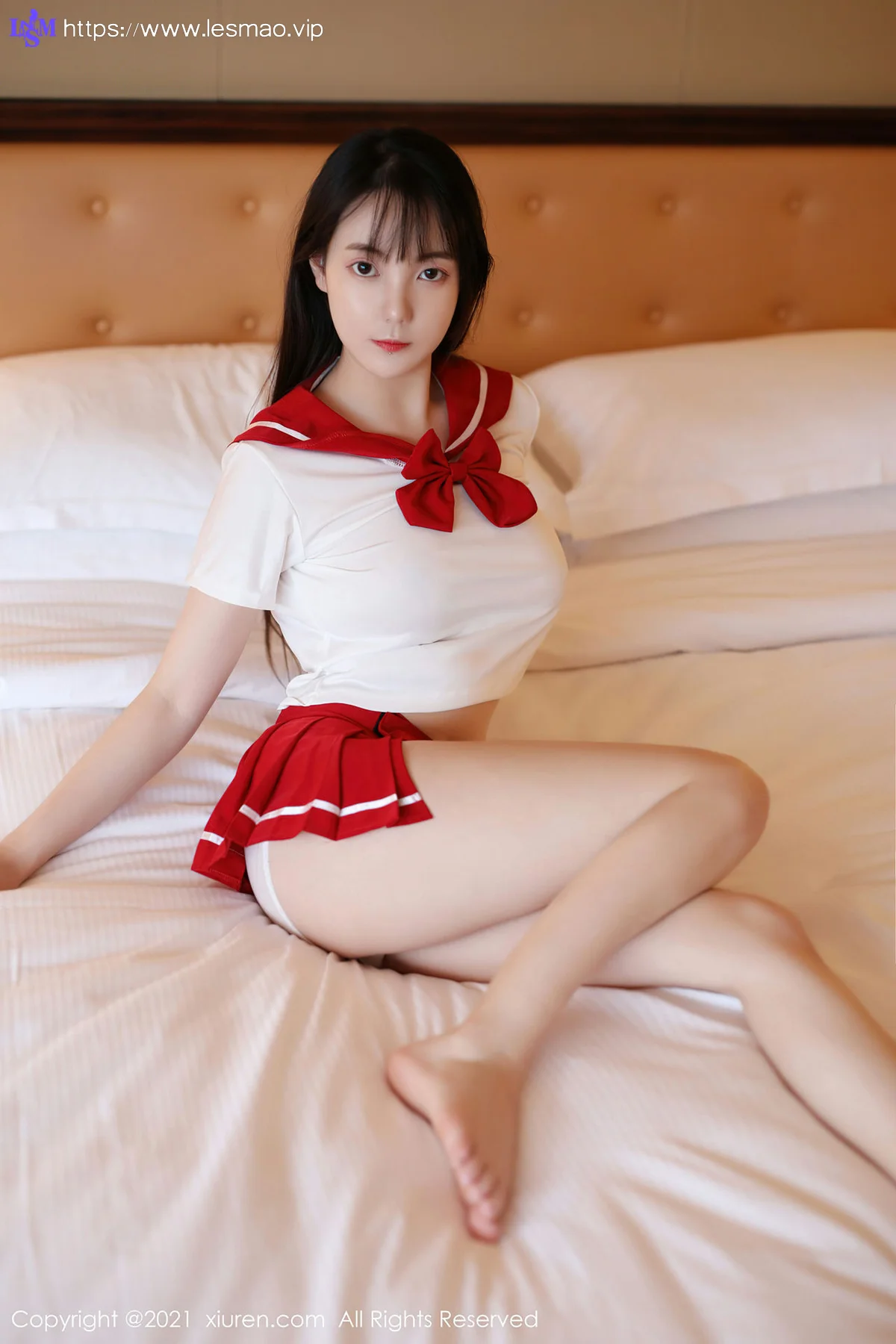 XiuRen 秀人 No.3178   揉揉肉肉 JK制服蕾丝袜真空系列 - 18
