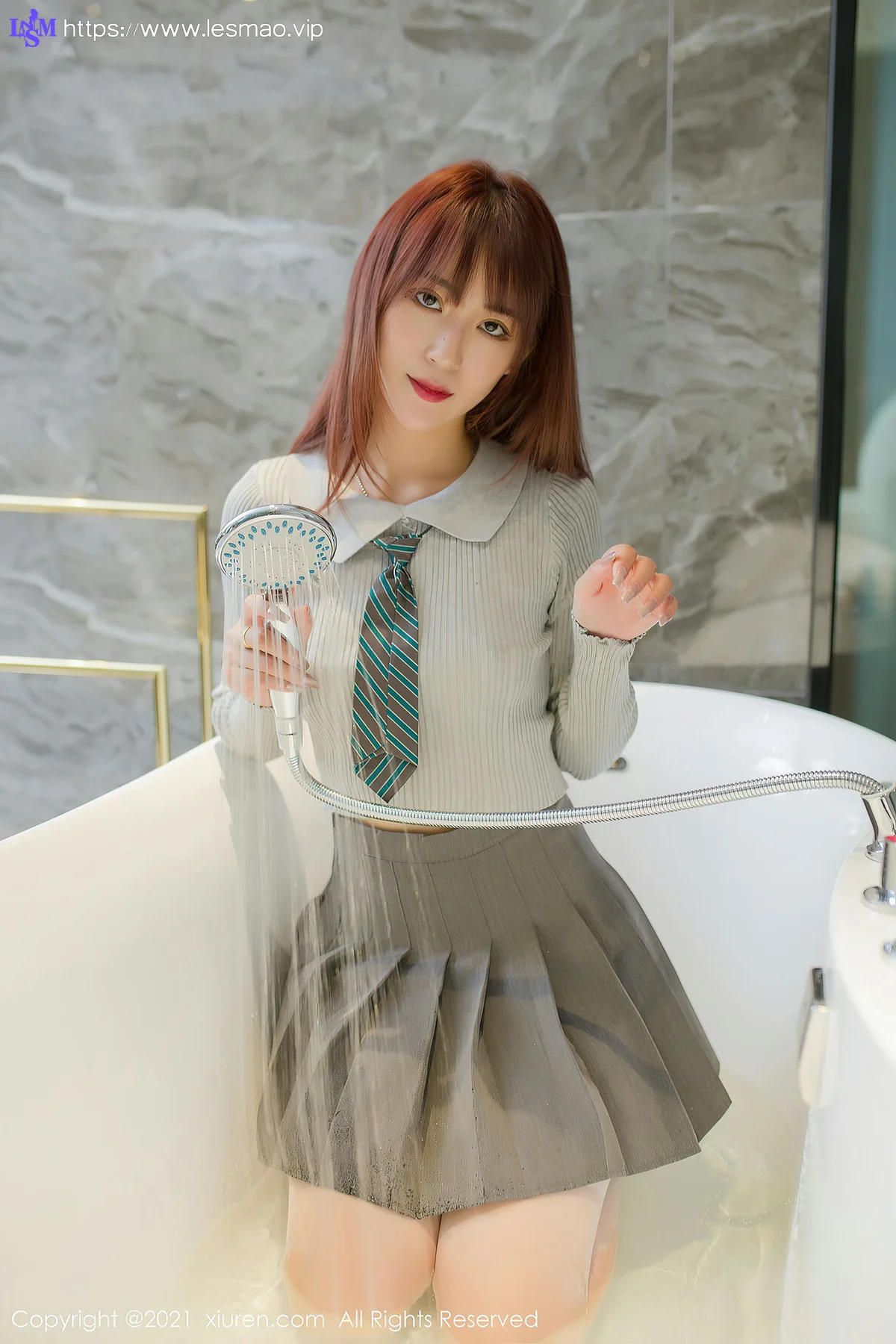 XiuRen 秀人 No.3199  湿身JK制服系列 周慕汐baby 性感写真 - 15