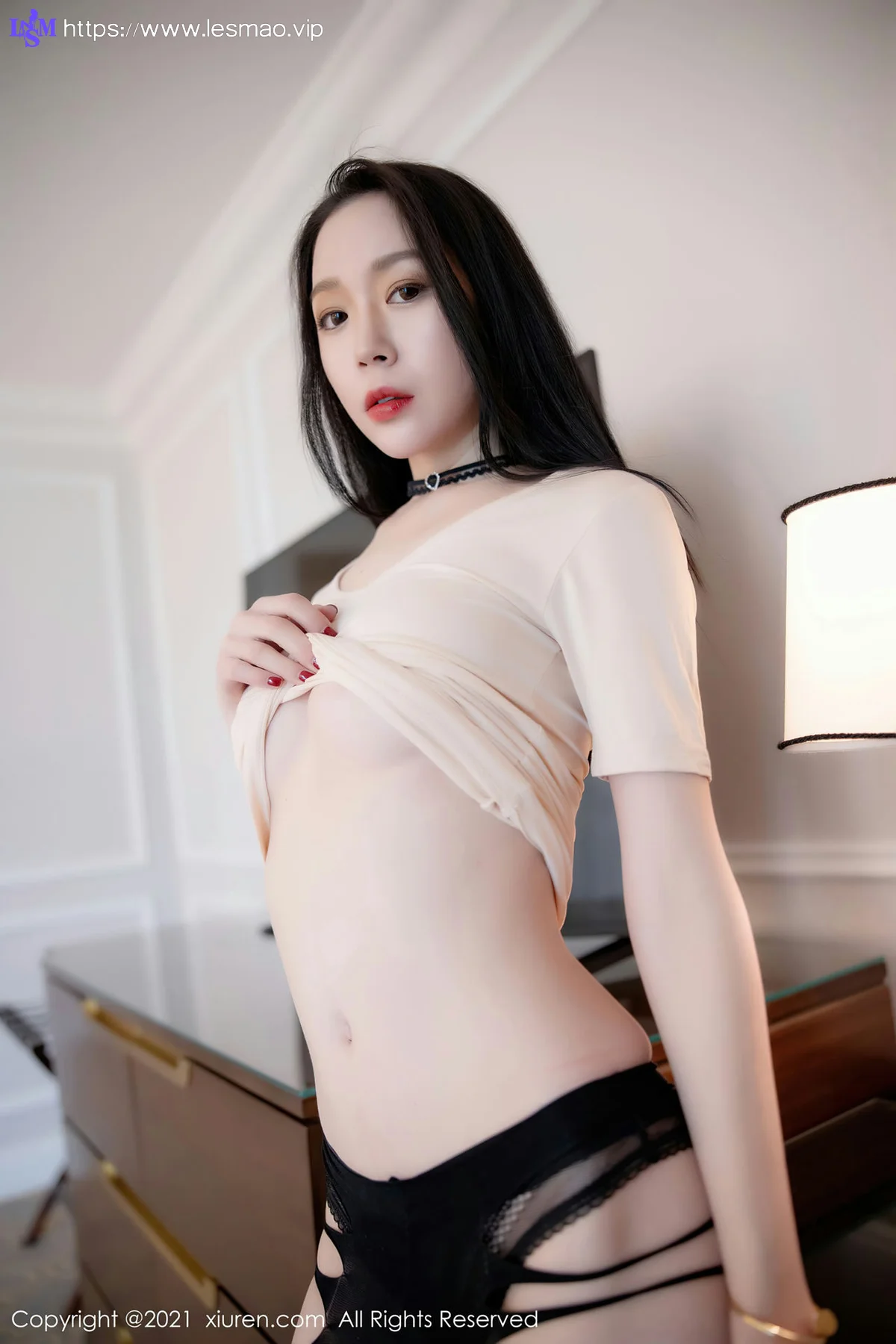 XiuRen 秀人 No.3218 破洞牛仔裤与魅惑黑丝  梦心月 心愿旅拍 - 17