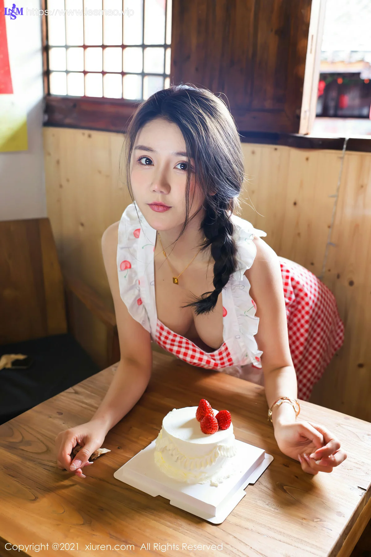 XiuRen 秀人 No.3243  蛋糕室主题系列 夏西CiCi - 40