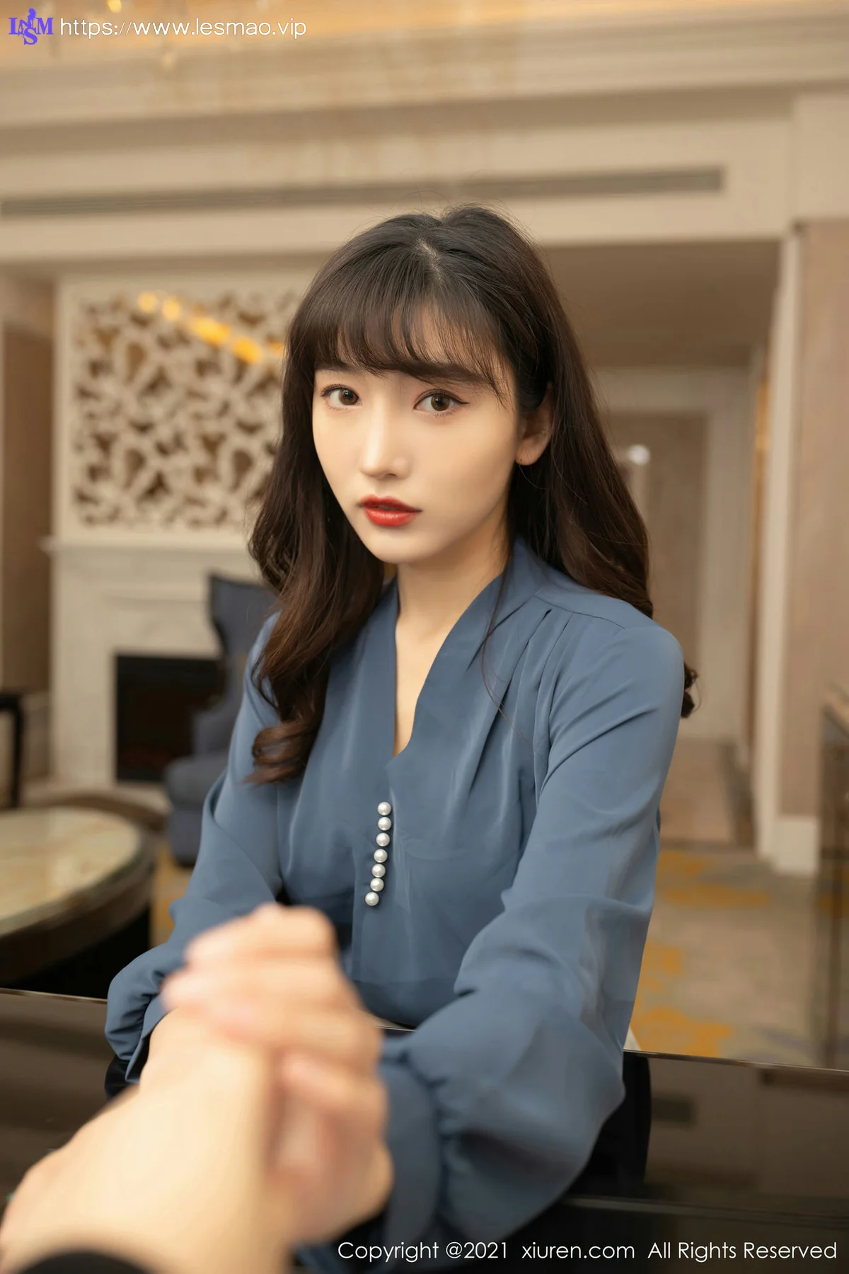 XiuRen 秀人 No.3246  白领还债主题系列 陆萱萱 性感写真 - 22