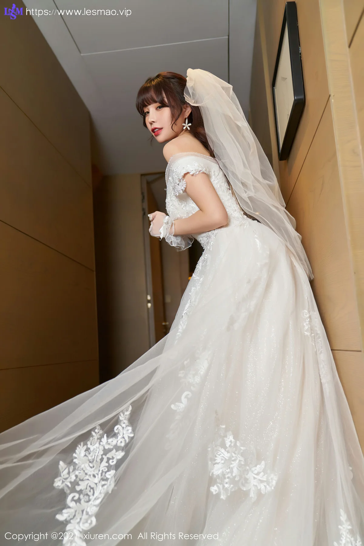 XiuRen 秀人 No.3248  唯美婚纱主题系列 芝芝Booty 性感写真 - 14