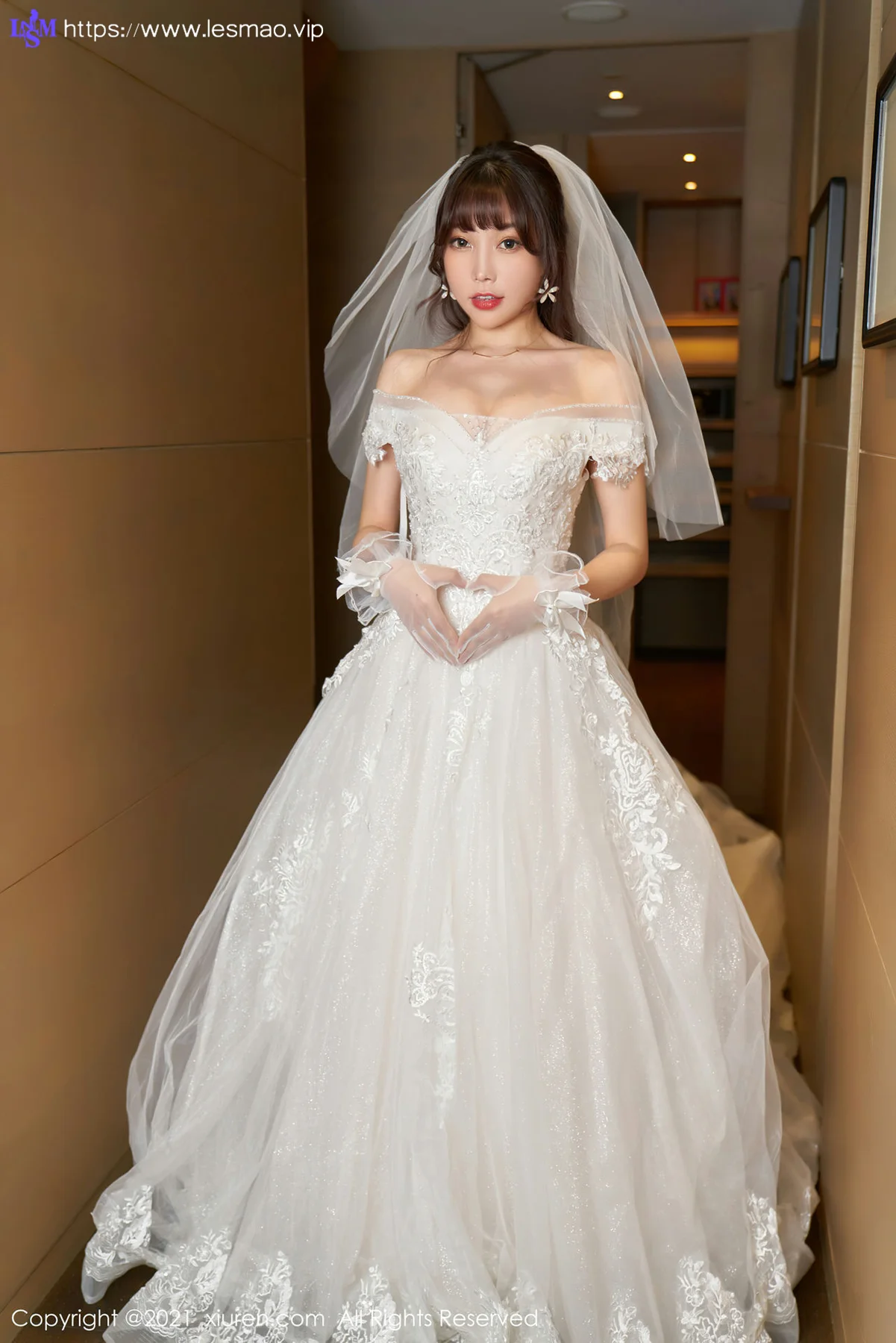 XiuRen 秀人 No.3248  唯美婚纱主题系列 芝芝Booty 性感写真 - 19